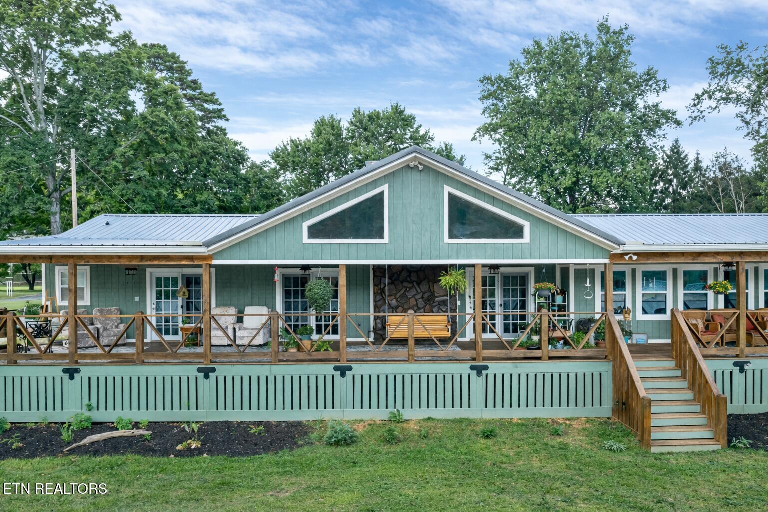 4225 W Lakeview Circle, Louisville, TN - Fort Loudoun and Tellico Lake Real Estate - Image# 8