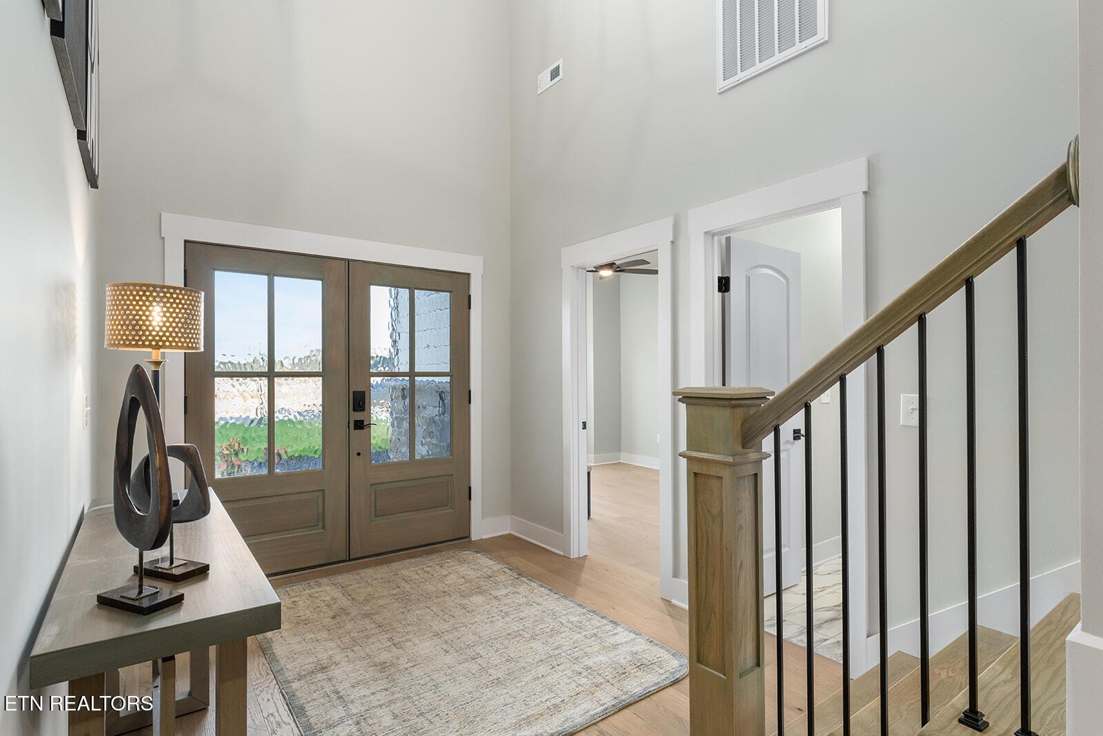 179 Island Circle, Loudon, TN - Fort Loudoun and Tellico Lake Real Estate - Image# 4