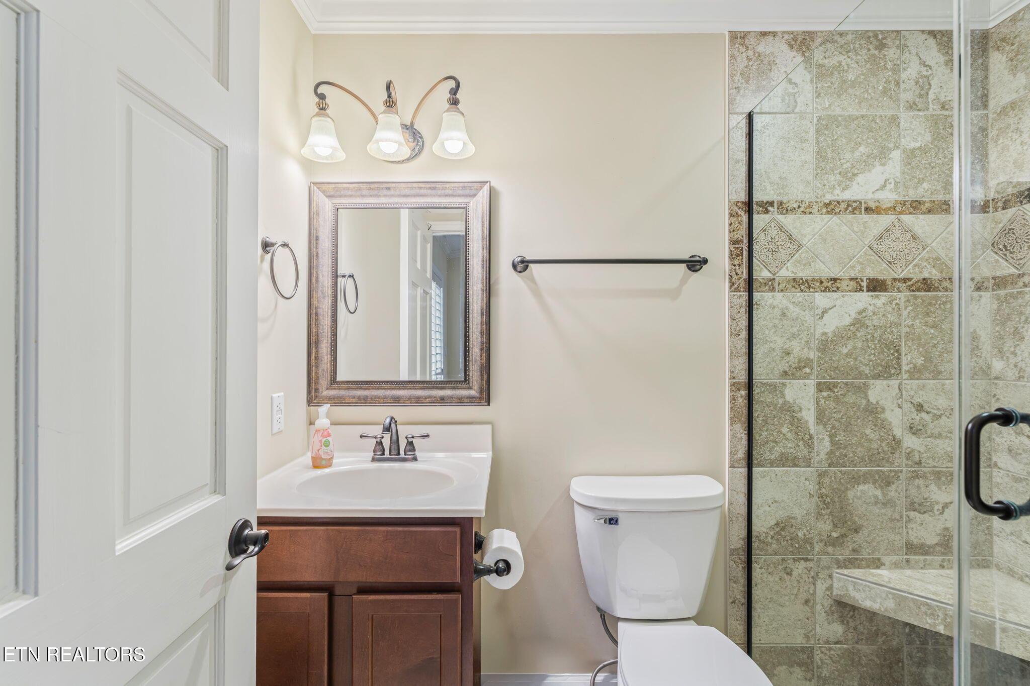 2426 Caravel Lane, Knoxville, TN - Fort Loudoun and Tellico Lake Real Estate - Image# 41
