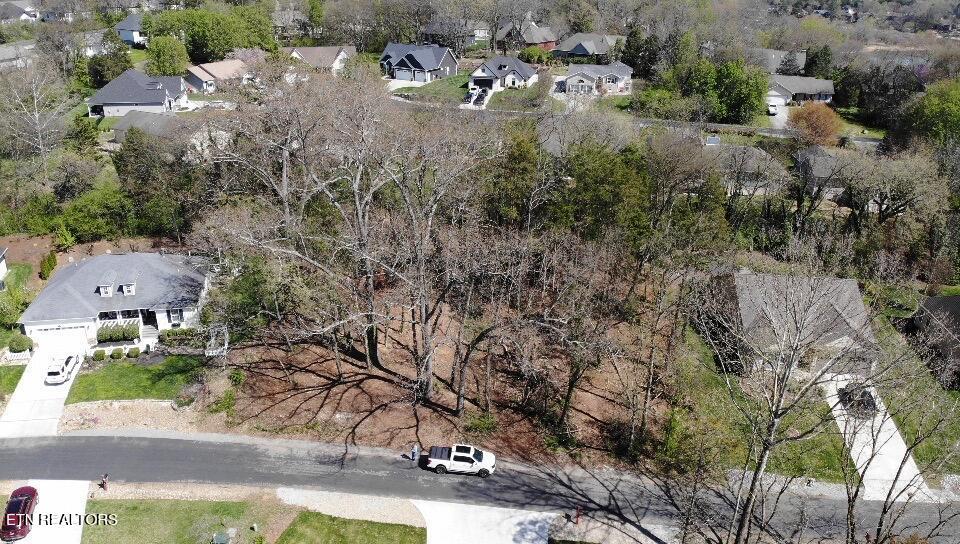 210 Chatuga Way, Loudon, TN - Fort Loudoun and Tellico Lake Real Estate - Image# 8