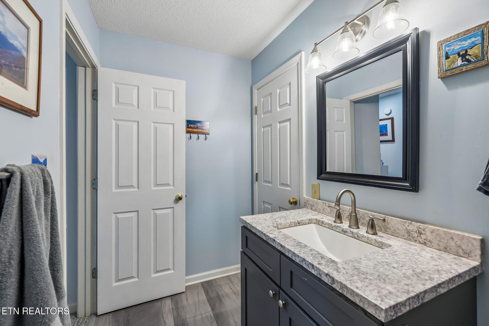 184 Amohi Way, Loudon, TN - Fort Loudoun and Tellico Lake Real Estate - Image# 28