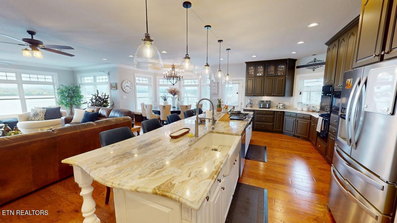 275 Rock Point Drive, Vonore, TN - Fort Loudoun and Tellico Lake Real Estate - Image# 18