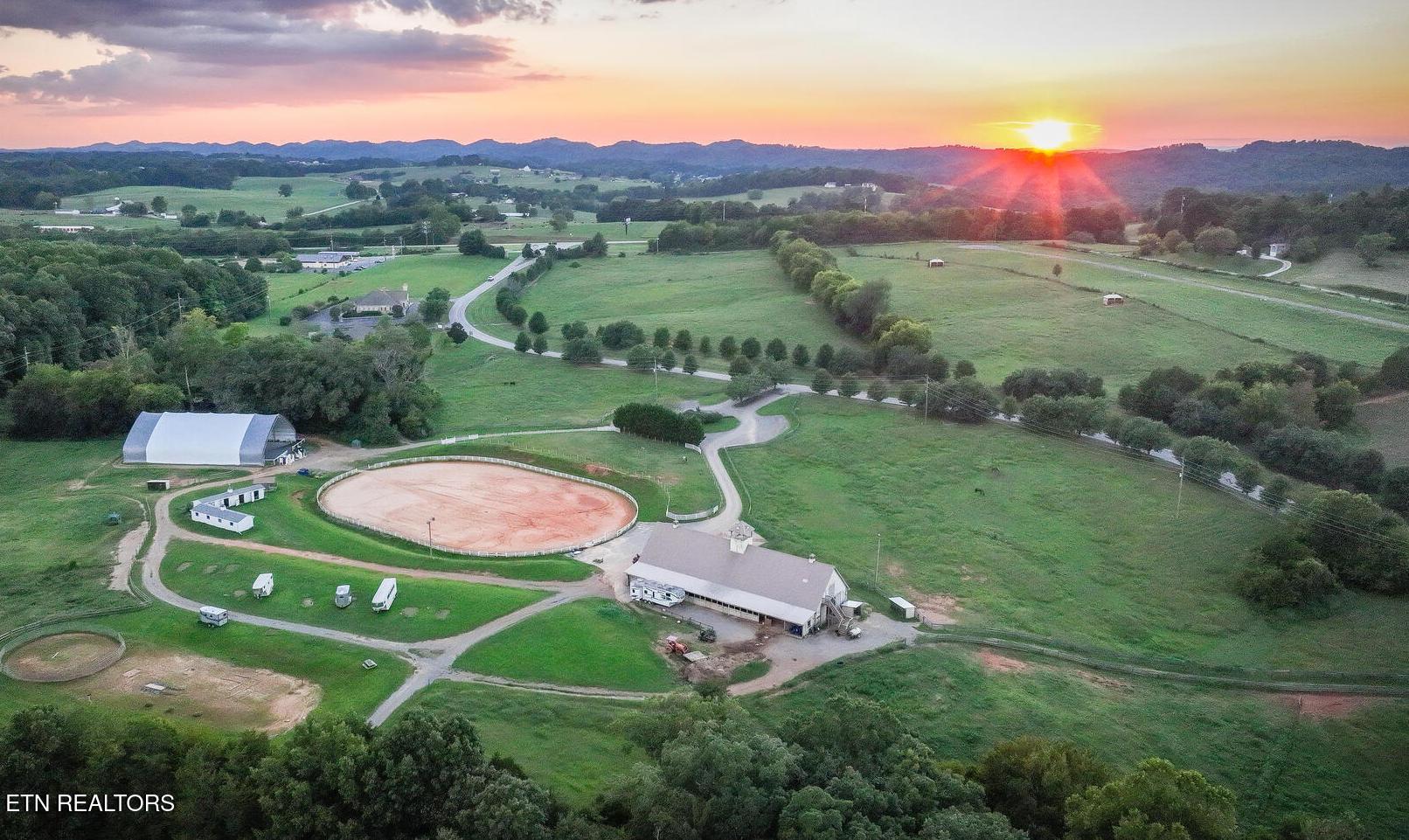275 Rock Point Drive, Vonore, TN - Fort Loudoun and Tellico Lake Real Estate - Image# 55