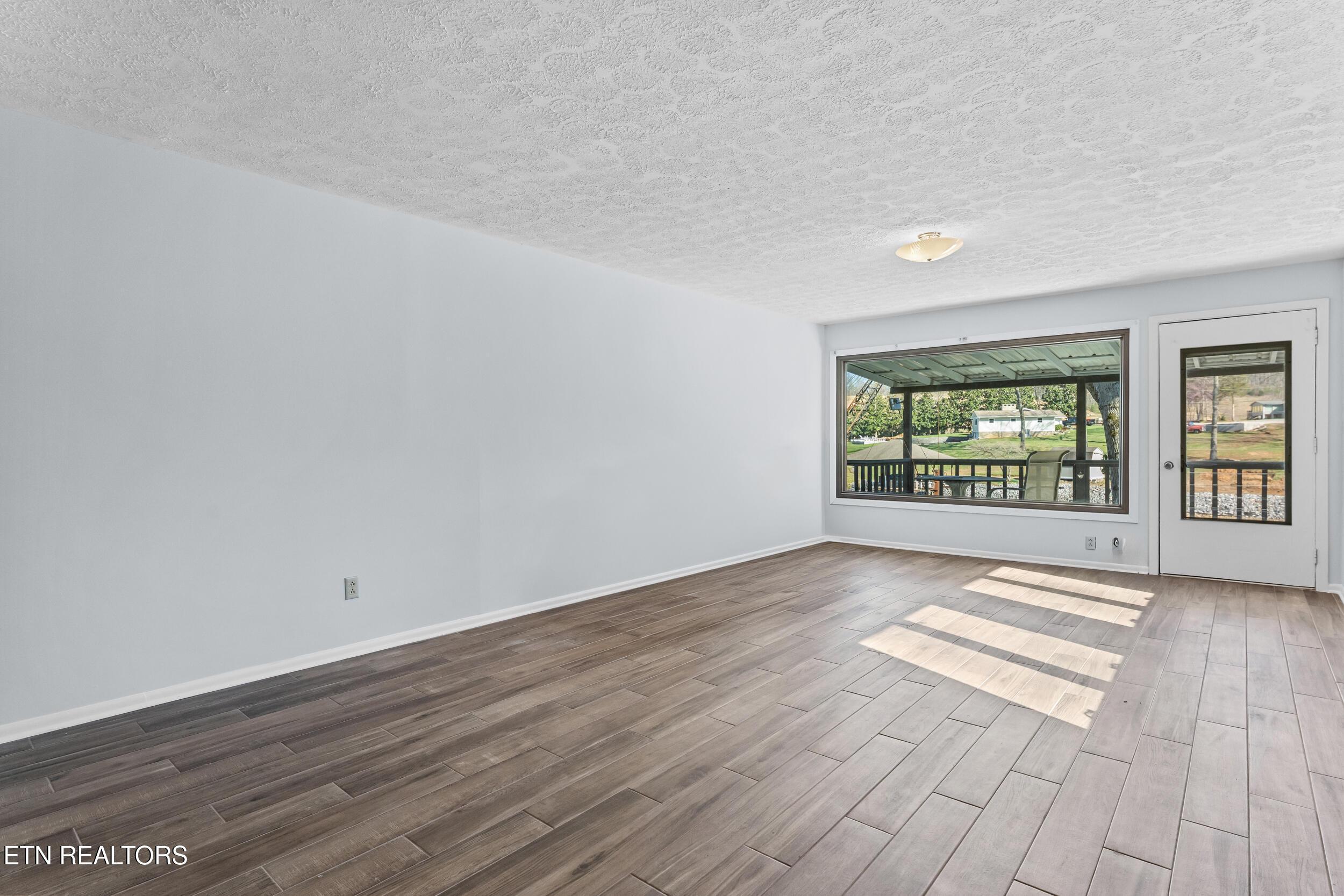 600 Donaldson Light Lane, Lenoir City, TN - Fort Loudoun and Tellico Lake Real Estate - Image# 44