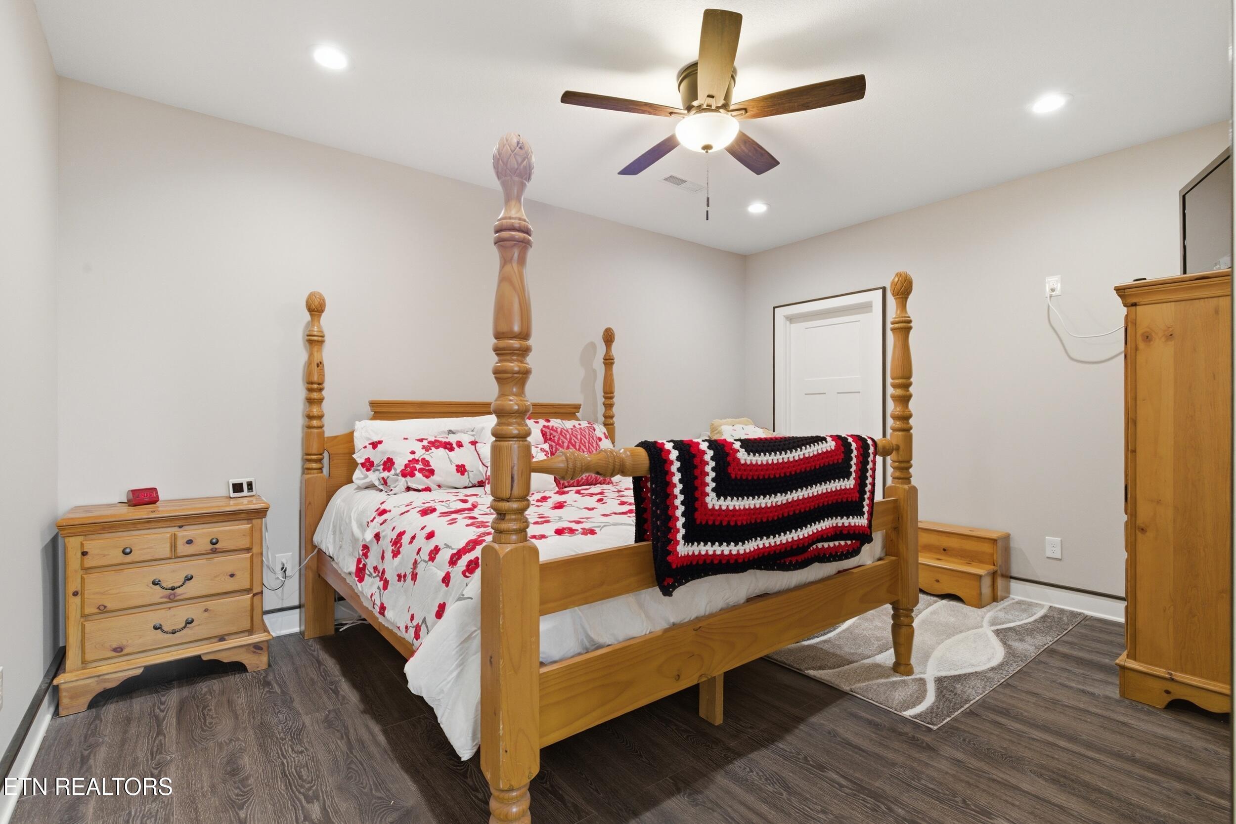 301 Inagehi Lane, Loudon, TN - Fort Loudoun and Tellico Lake Real Estate - Image# 52