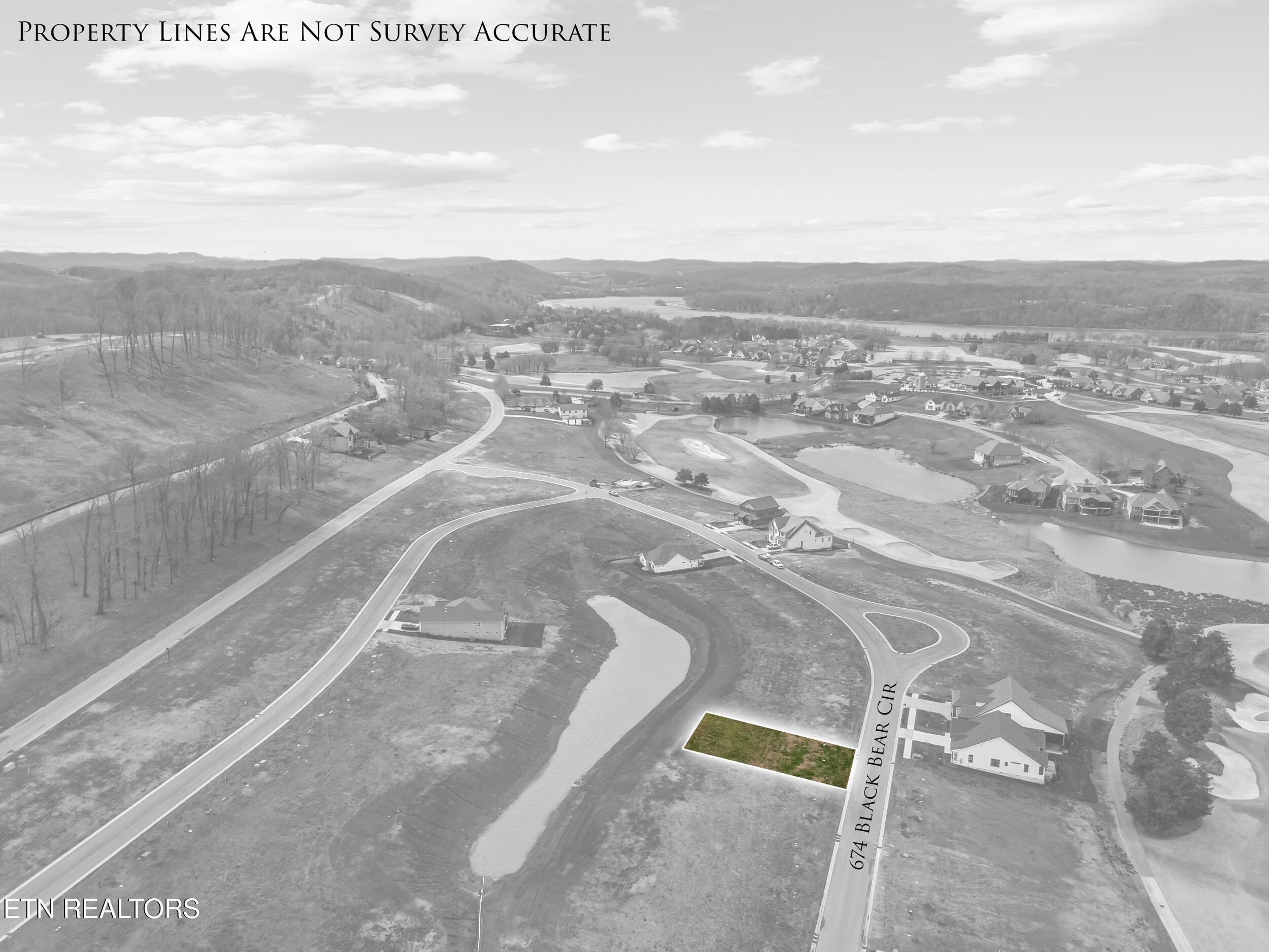 674 Black Bear Circle, Loudon, TN - Fort Loudoun and Tellico Lake Real Estate - Image# 8