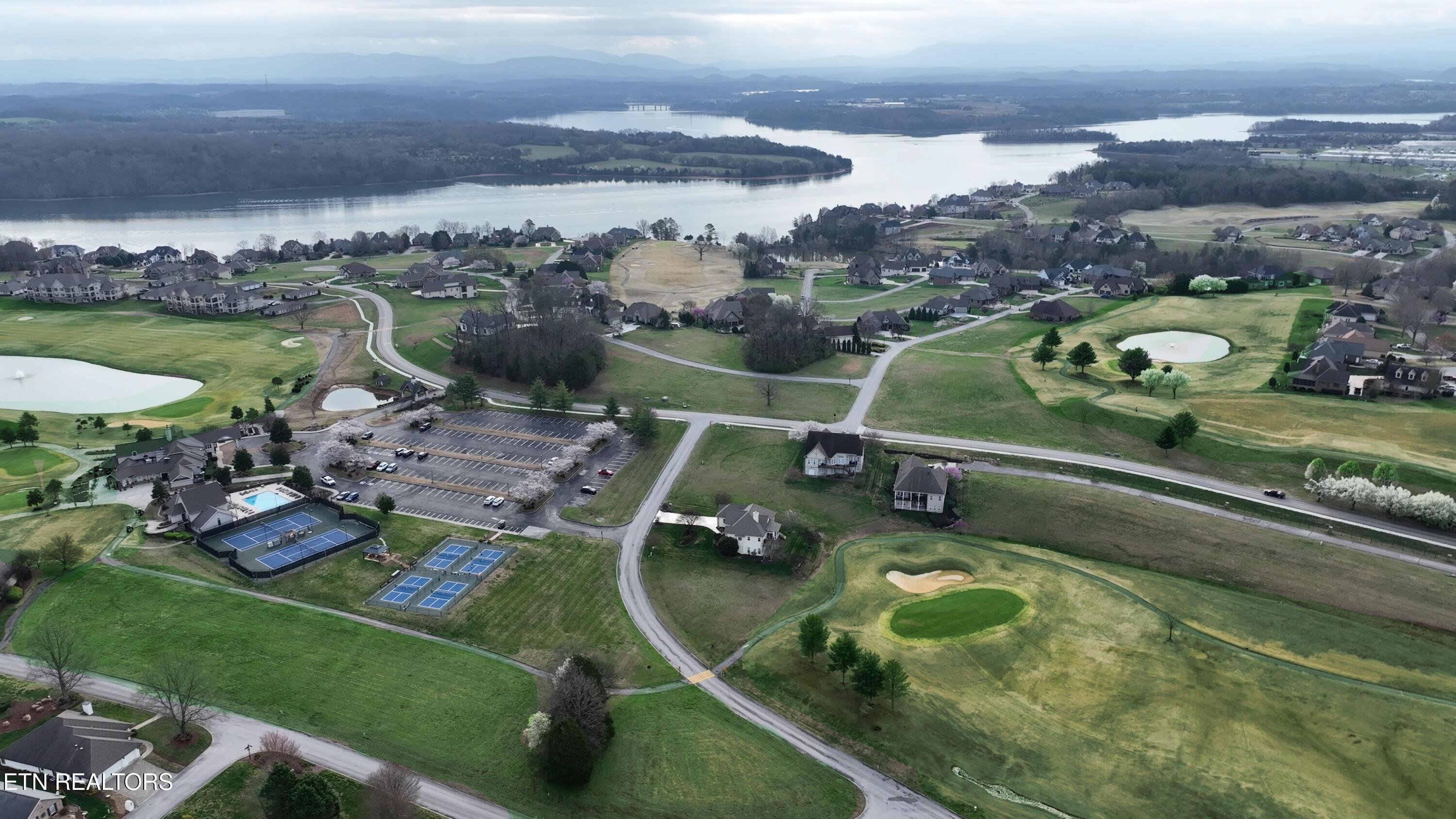 415 Wood Duck Drive, Vonore, TN - Fort Loudoun and Tellico Lake Real Estate - Image# 3