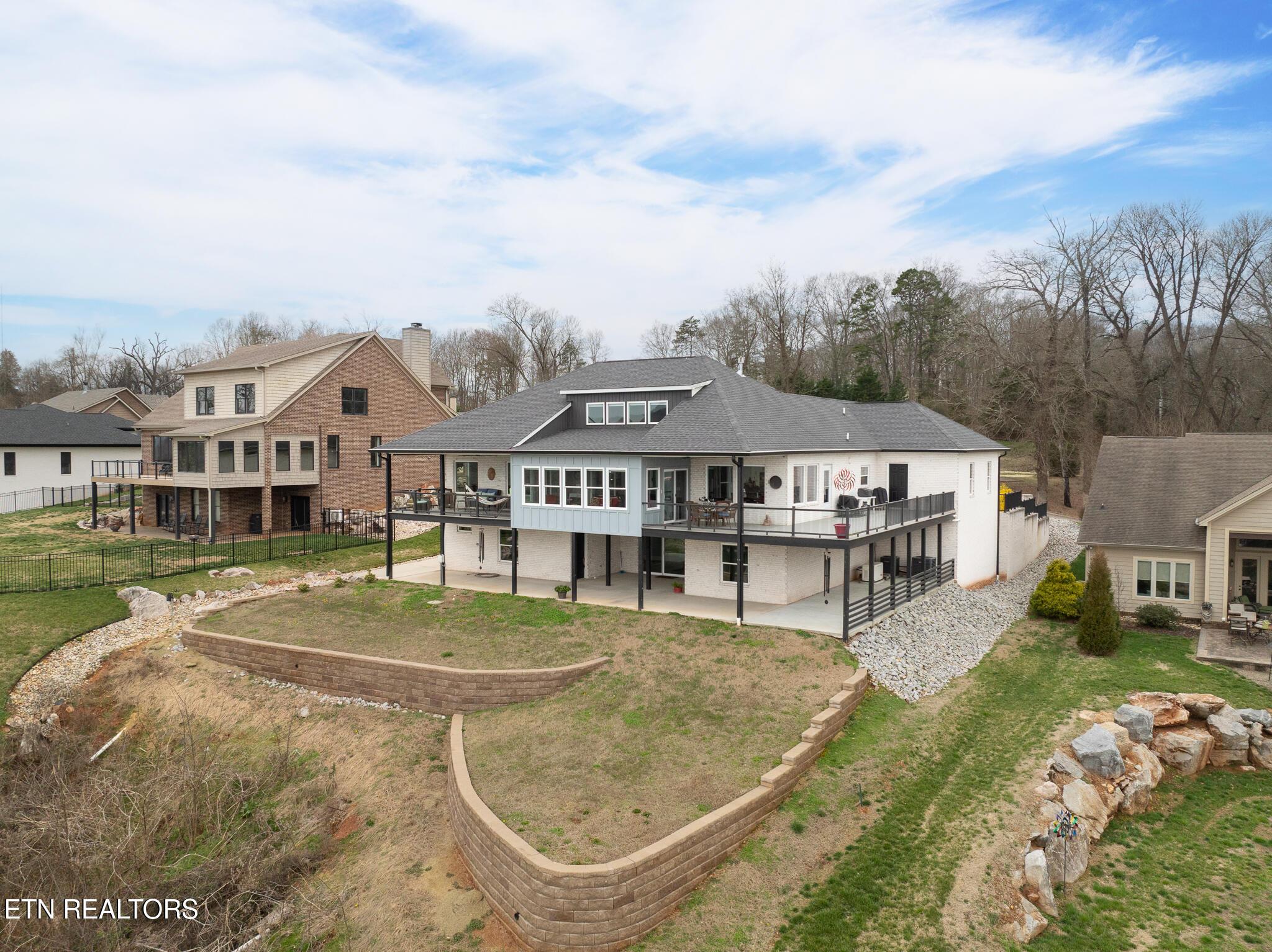 205 Waters Edge Way, Lenoir City, TN - Fort Loudoun and Tellico Lake Real Estate - Image# 52