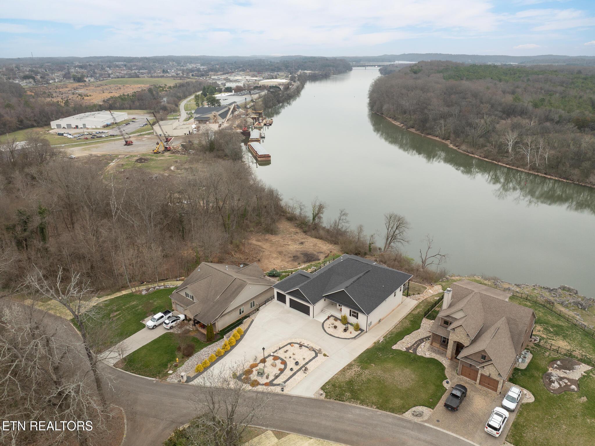 205 Waters Edge Way, Lenoir City, TN - Fort Loudoun and Tellico Lake Real Estate - Image# 55