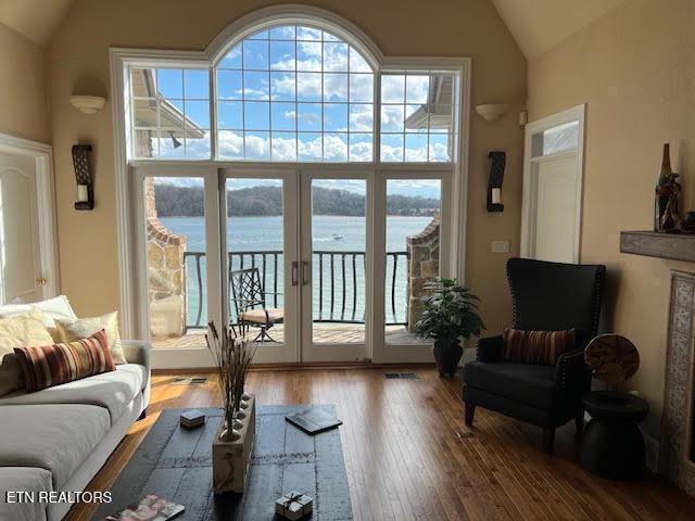 275 Rock Point Drive, Vonore, TN - Fort Loudoun and Tellico Lake Real Estate - Image# 7