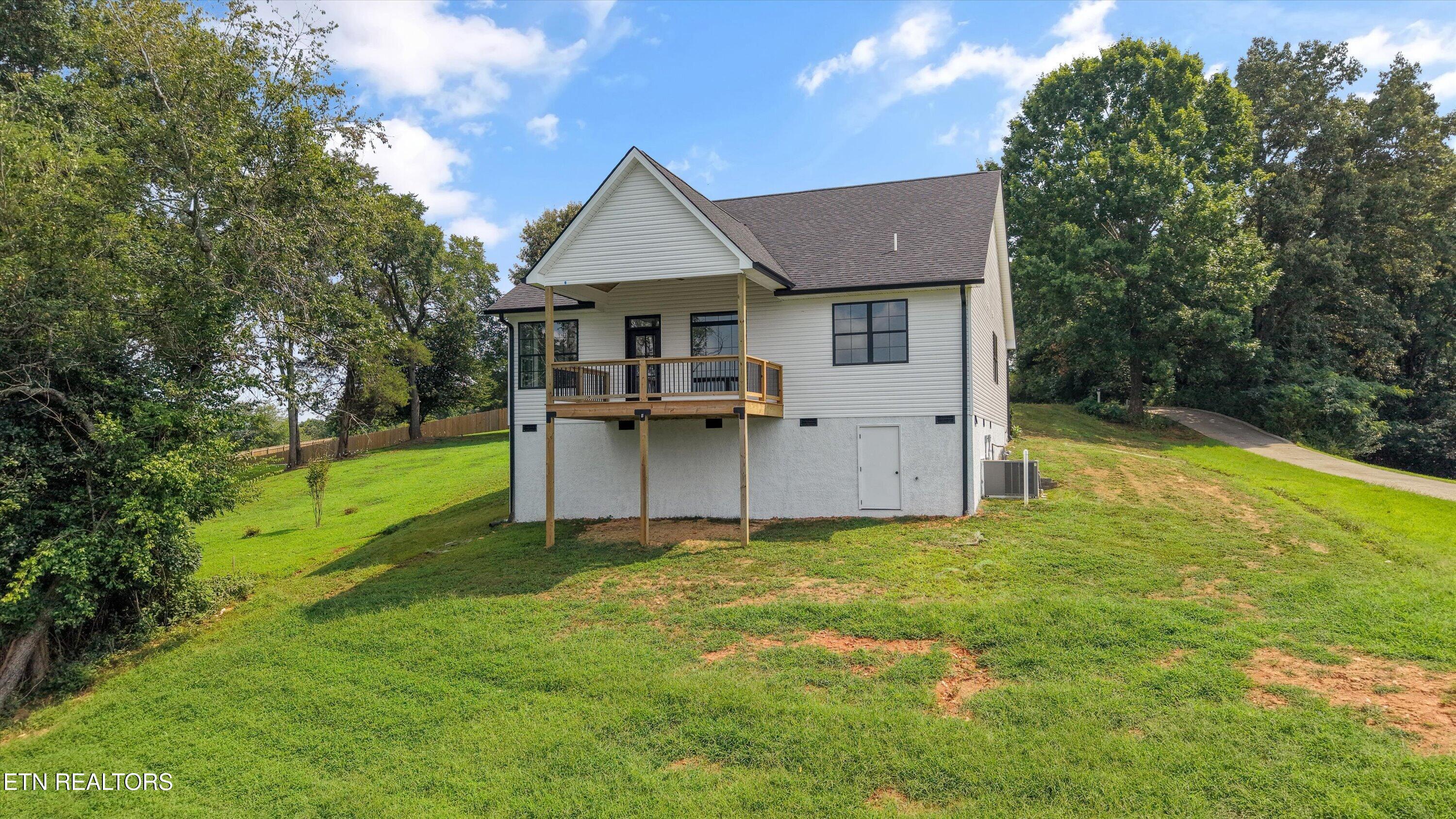 456 Fore Drive, Loudon, TN - Fort Loudoun and Tellico Lake Real Estate - Image# 47