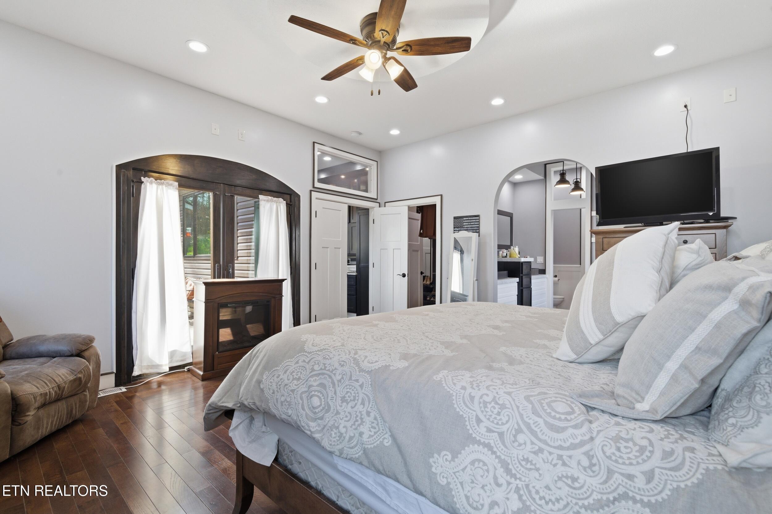 301 Inagehi Lane, Loudon, TN - Fort Loudoun and Tellico Lake Real Estate - Image# 26