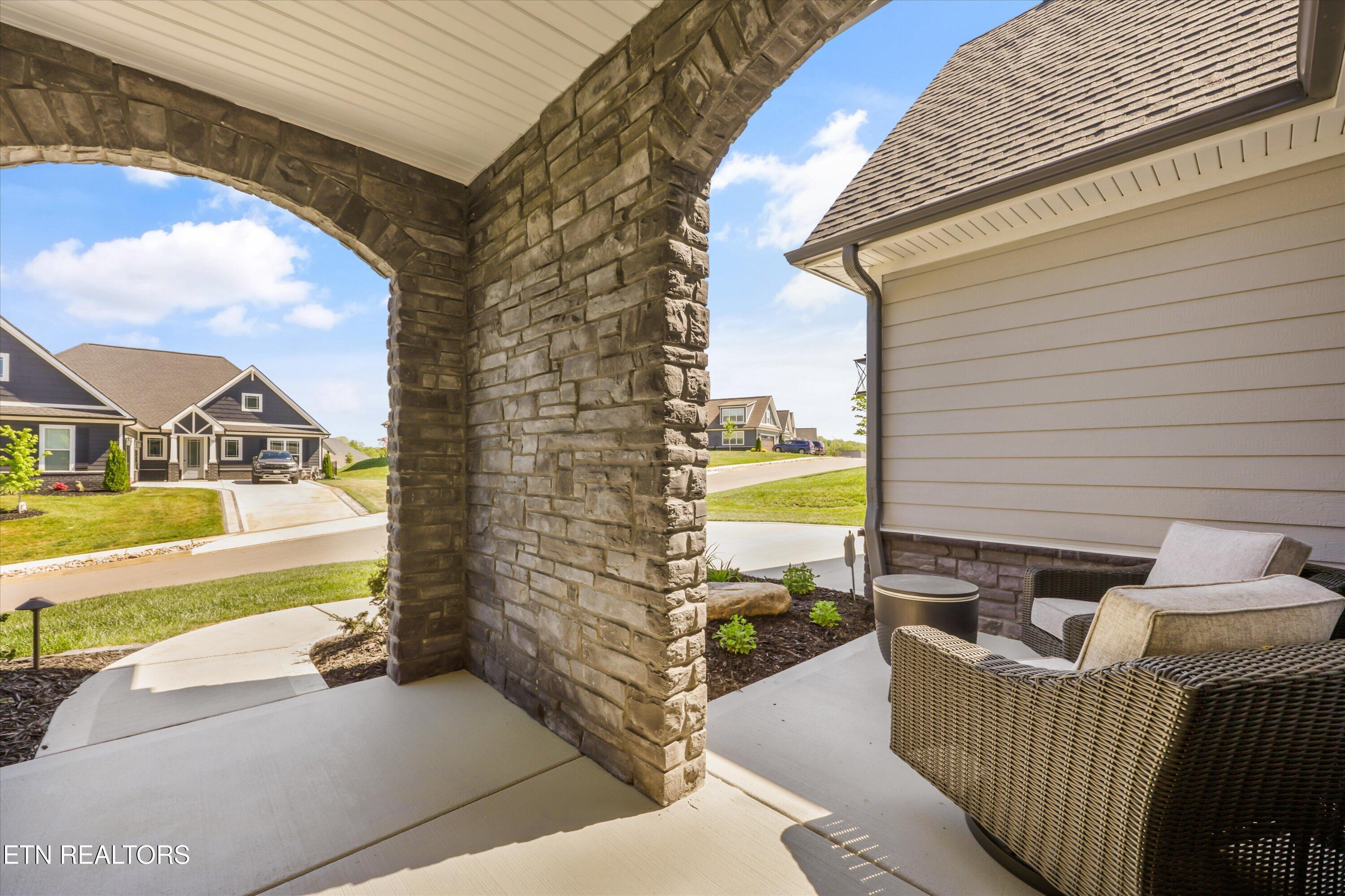313 Bittersweet Lane, Lenoir City, TN - Fort Loudoun and Tellico Lake Real Estate - Image# 5