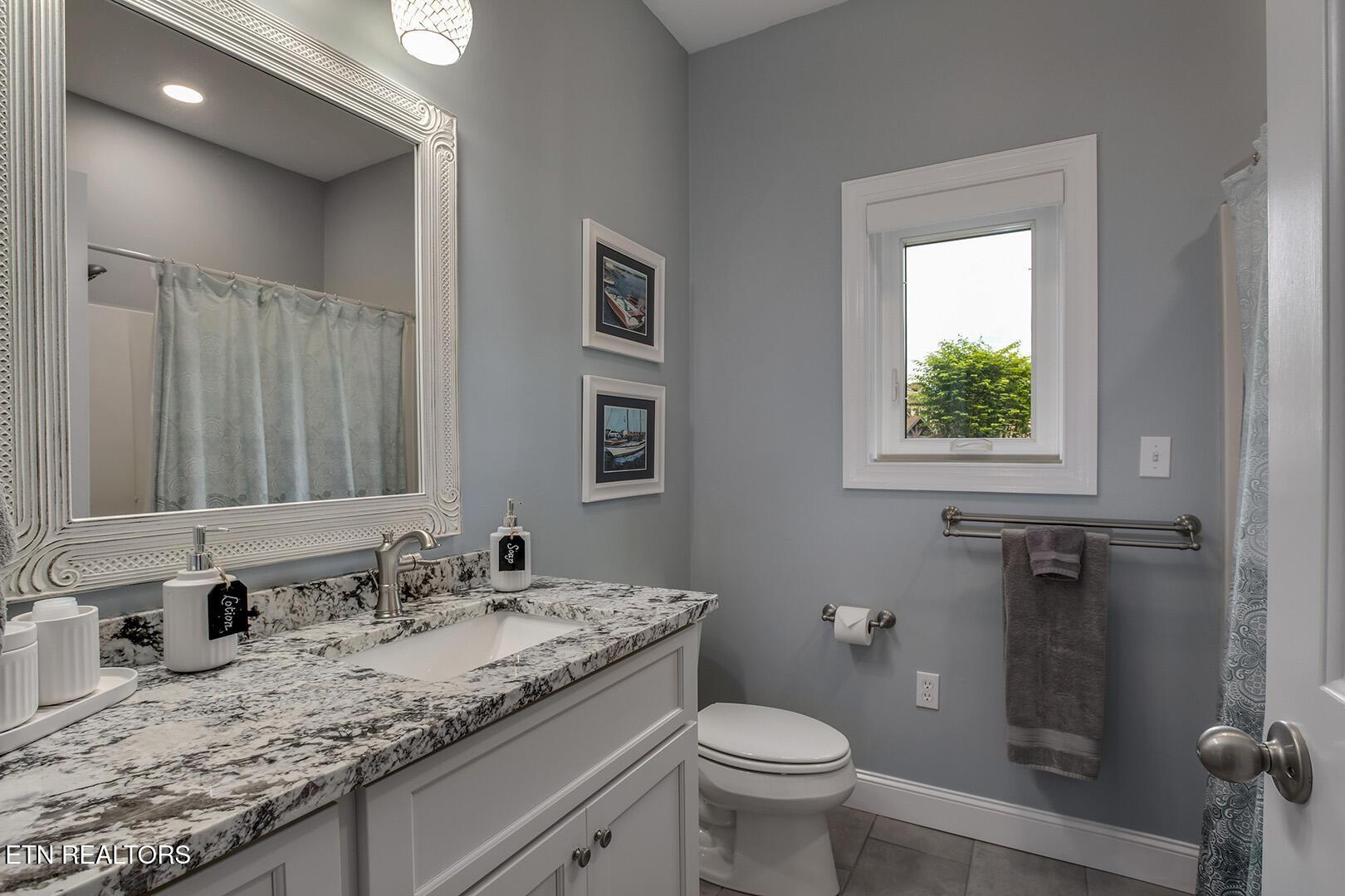 113 Shawnee Point, Loudon, TN - Fort Loudoun and Tellico Lake Real Estate - Image# 38