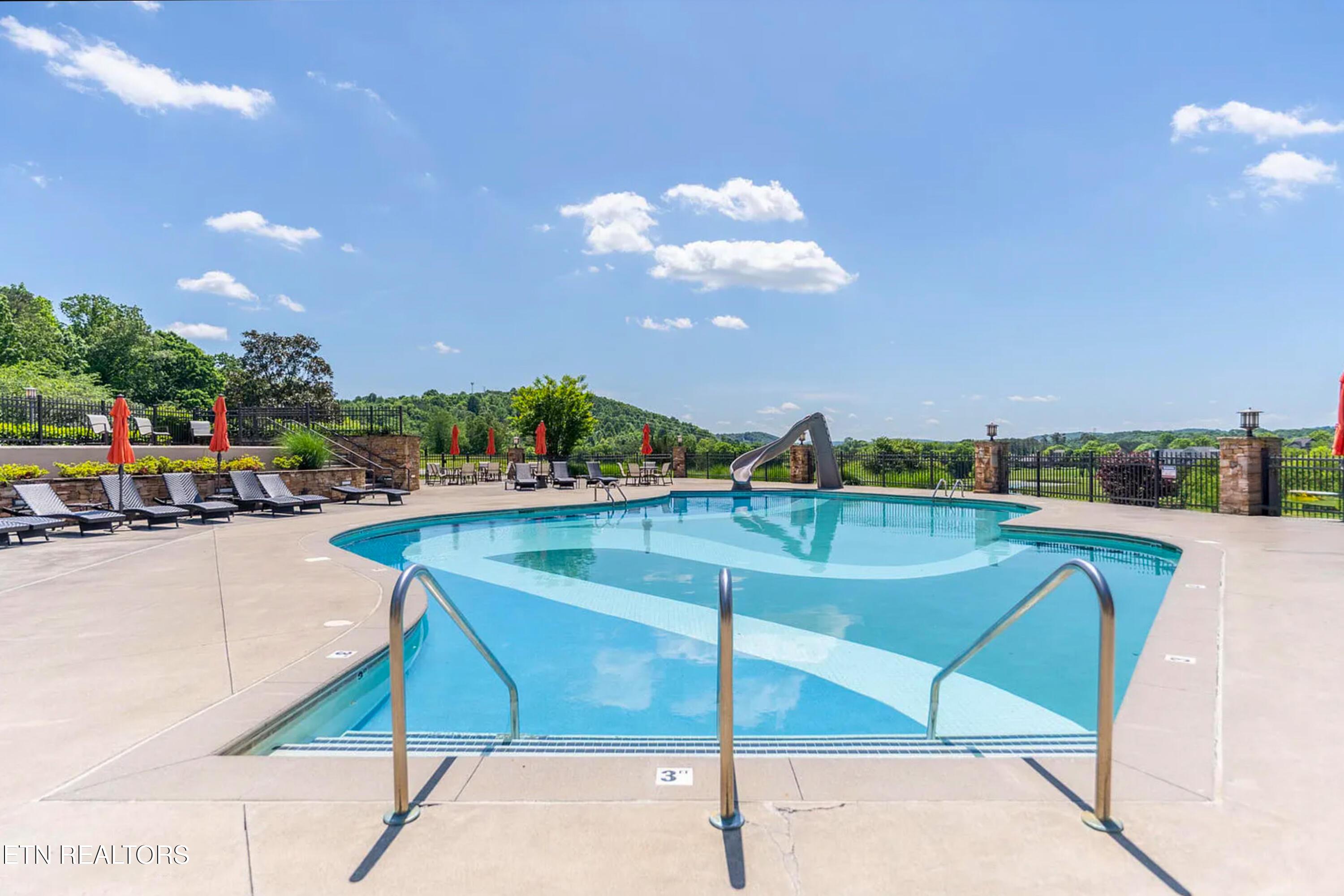 696 Black Bear Circle, Loudon, TN - Fort Loudoun and Tellico Lake Real Estate - Image# 28