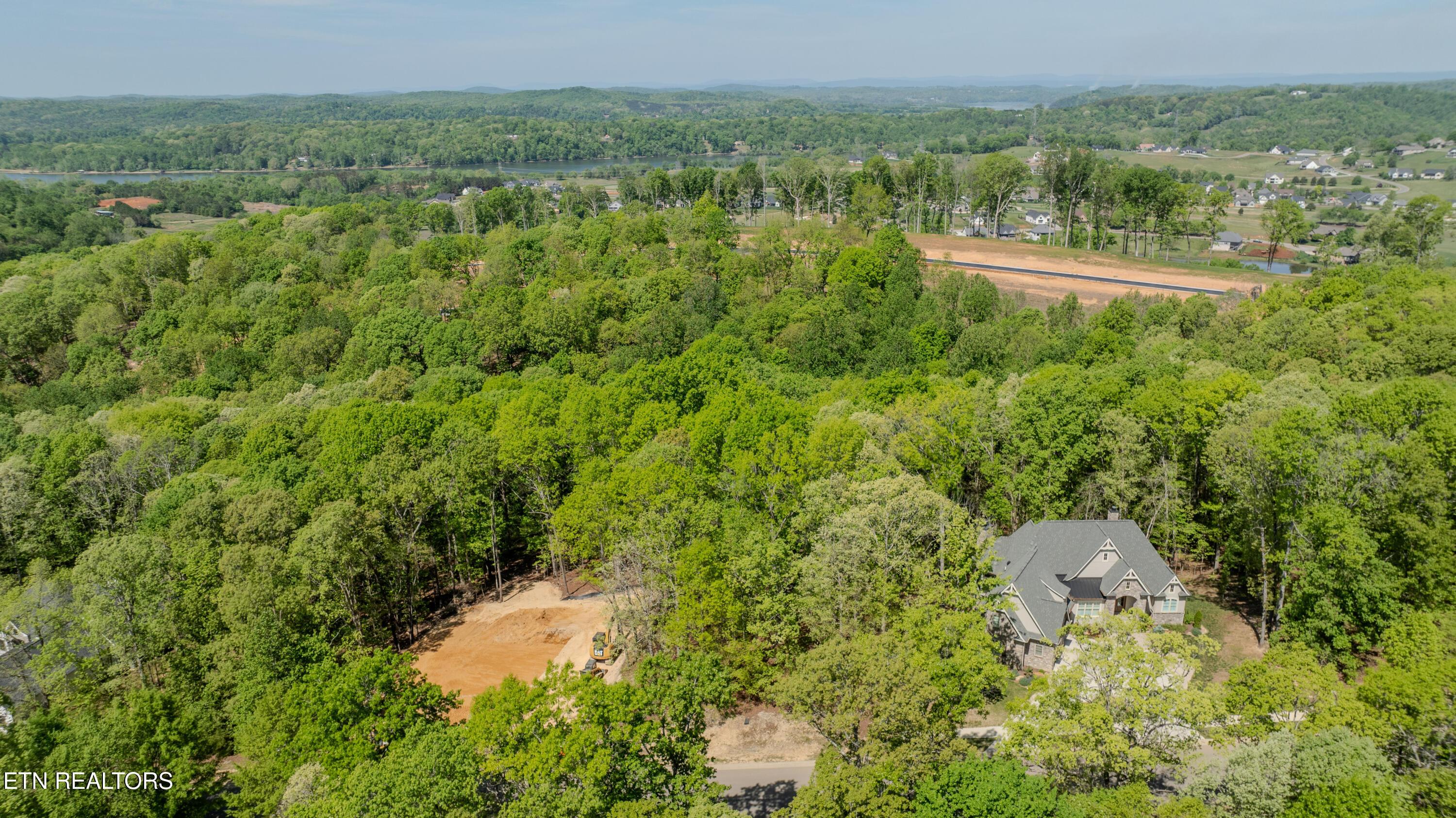 2085 Old Dogwood Tr, Loudon, TN - Fort Loudoun and Tellico Lake Real Estate - Image# 5