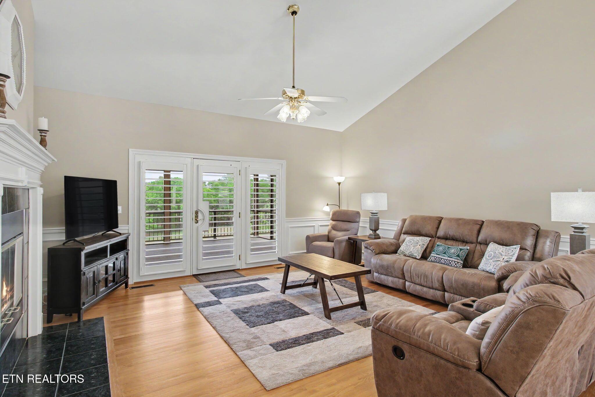 207 Tuhdegwa Lane, Loudon, TN - Fort Loudoun and Tellico Lake Real Estate - Image# 6