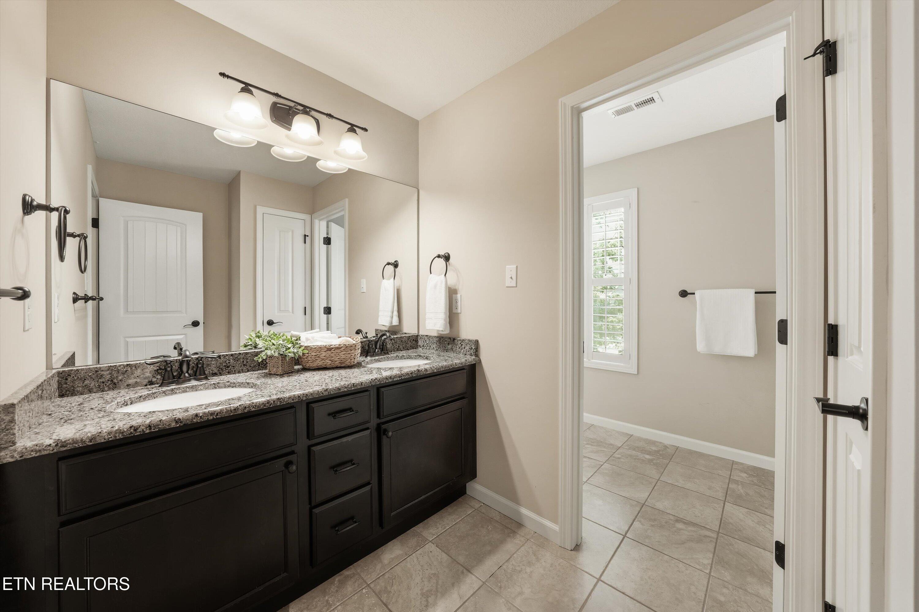 12306 Blacksburg Lane, Knoxville, TN - Fort Loudoun and Tellico Lake Real Estate - Image# 35