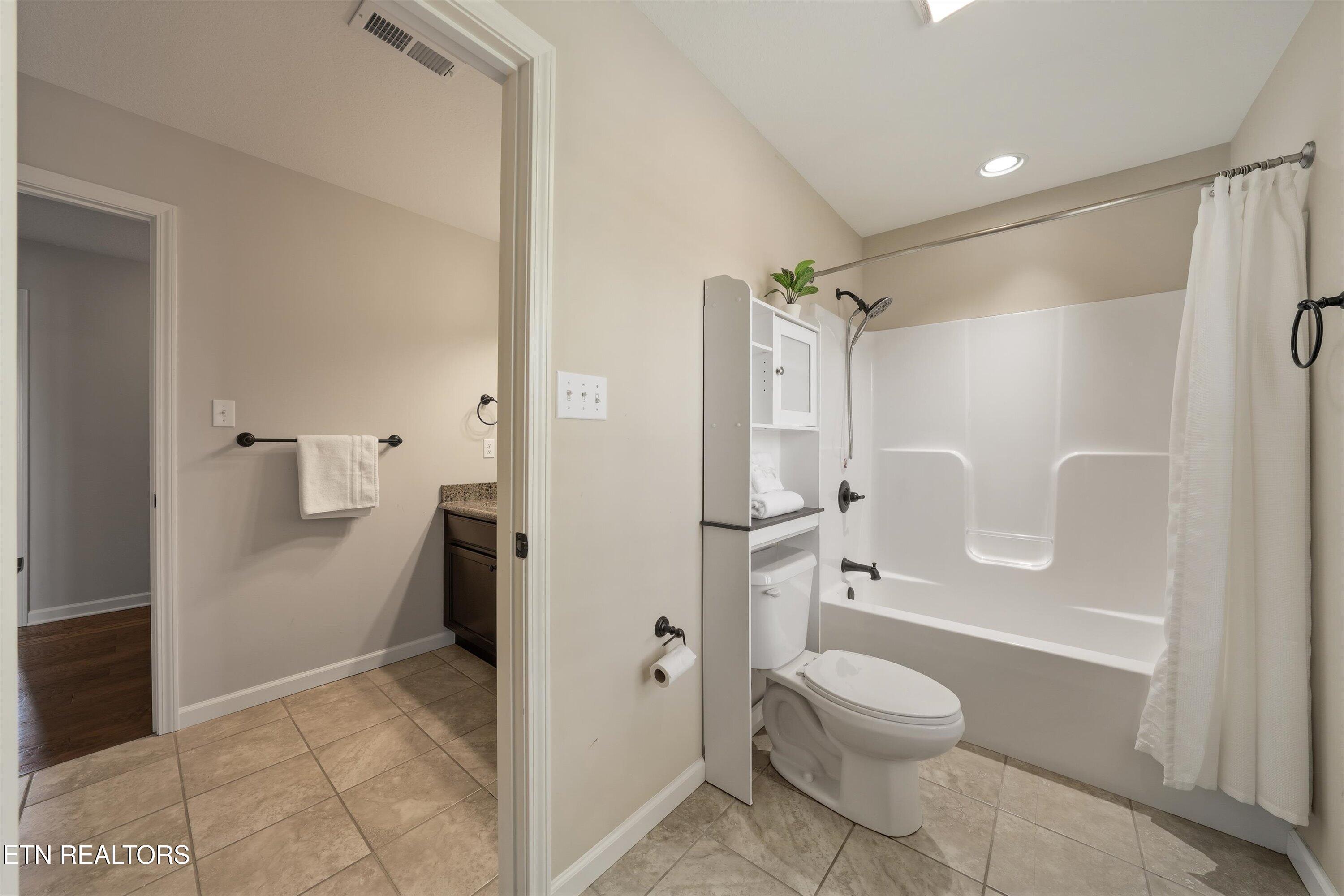 12306 Blacksburg Lane, Knoxville, TN - Fort Loudoun and Tellico Lake Real Estate - Image# 37