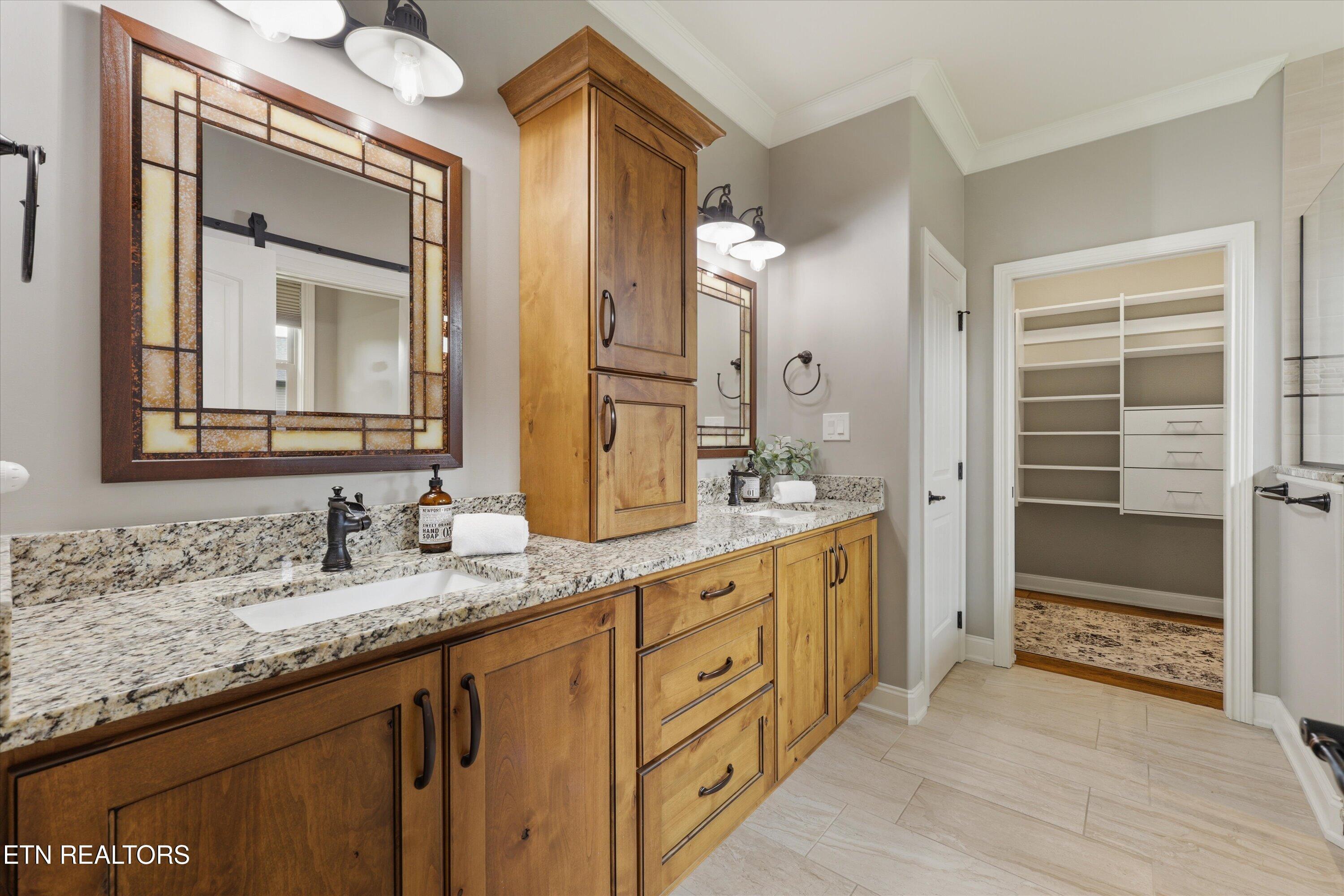 303 Okmulgee Circle, Loudon, TN - Fort Loudoun and Tellico Lake Real Estate - Image# 34