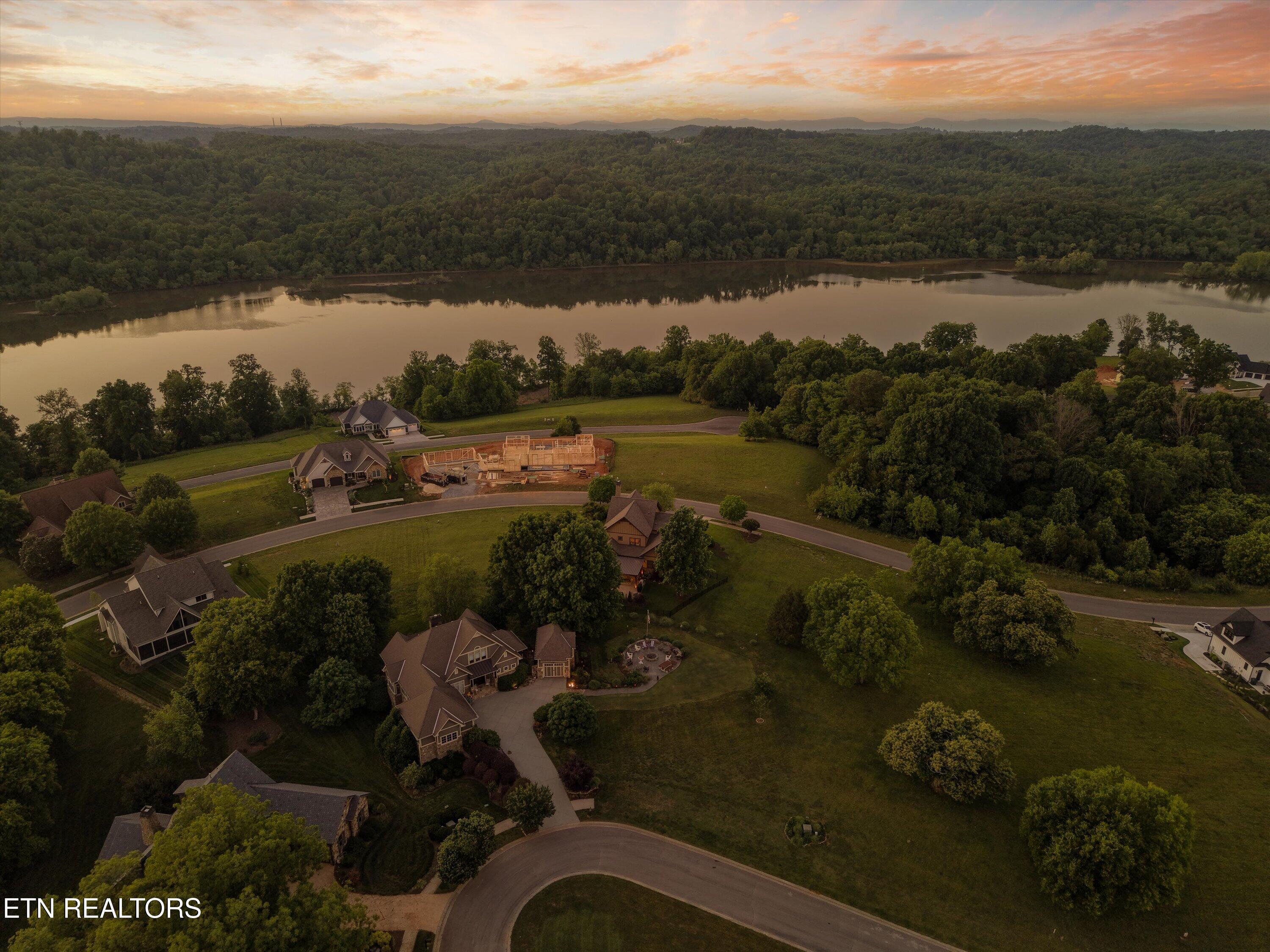 2620 Persimmon, Loudon, TN - Fort Loudoun and Tellico Lake Real Estate - Image# 43