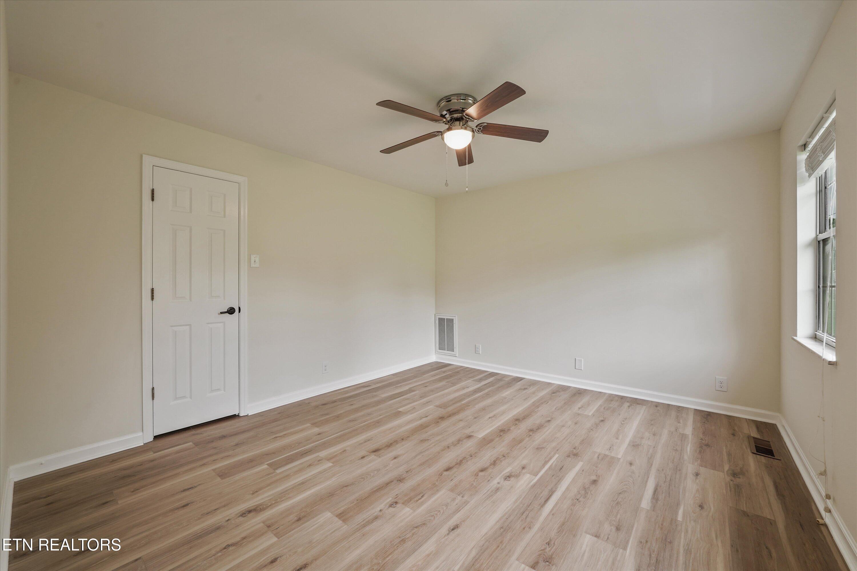 901 Harbour Shore Drive, Knoxville, TN - Fort Loudoun and Tellico Lake Real Estate - Image# 49