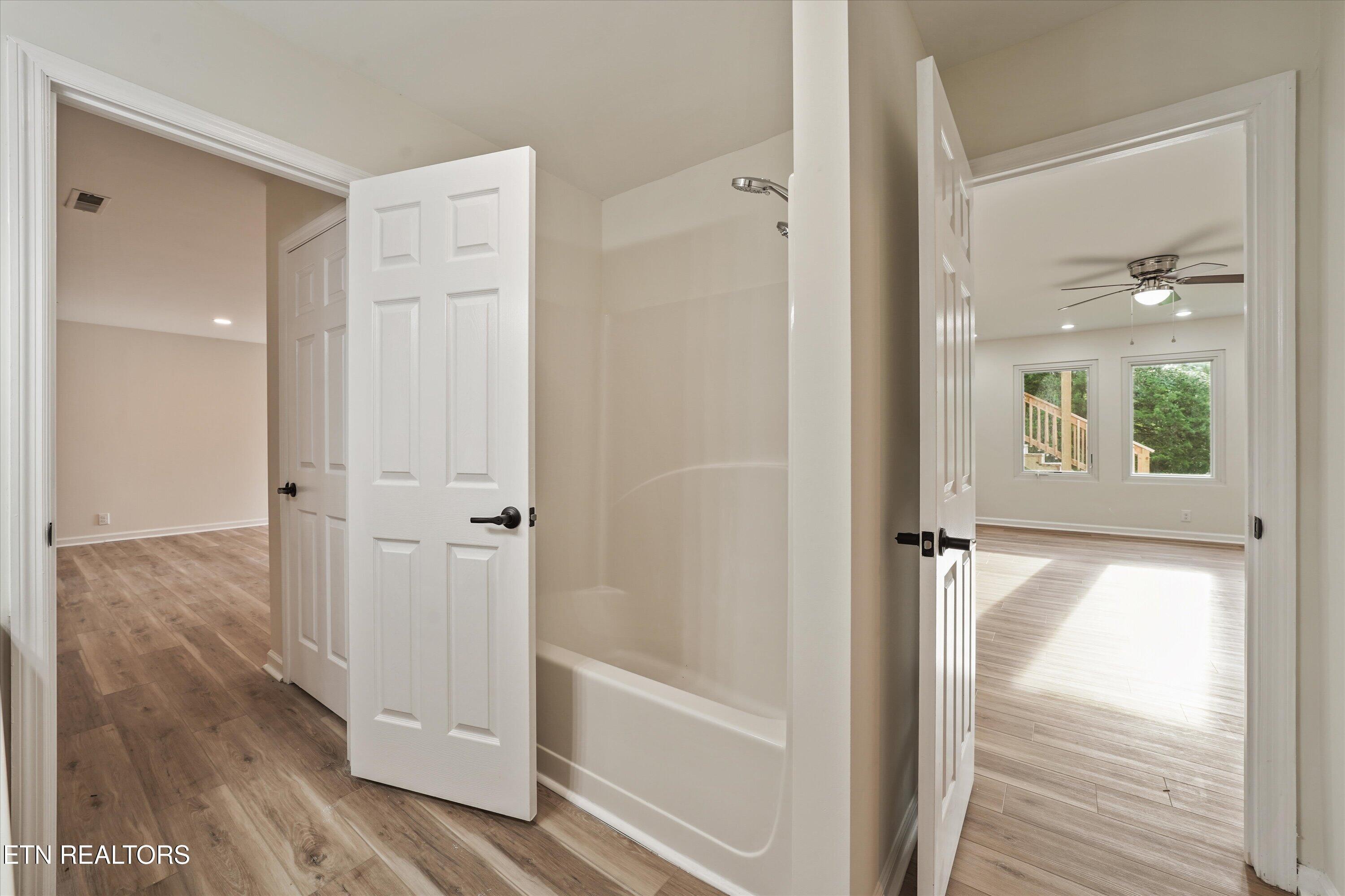 901 Harbour Shore Drive, Knoxville, TN - Fort Loudoun and Tellico Lake Real Estate - Image# 63