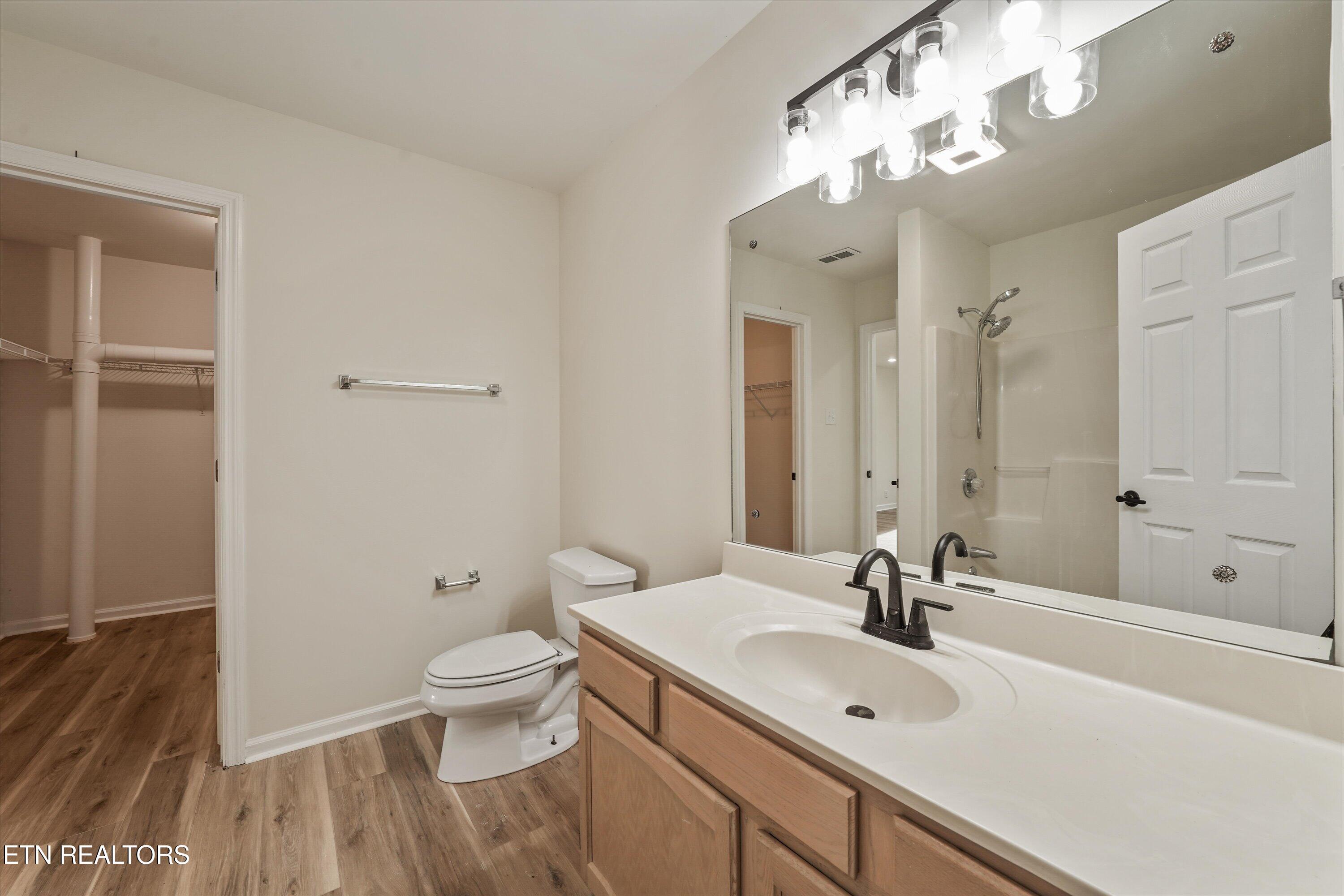 901 Harbour Shore Drive, Knoxville, TN - Fort Loudoun and Tellico Lake Real Estate - Image# 65