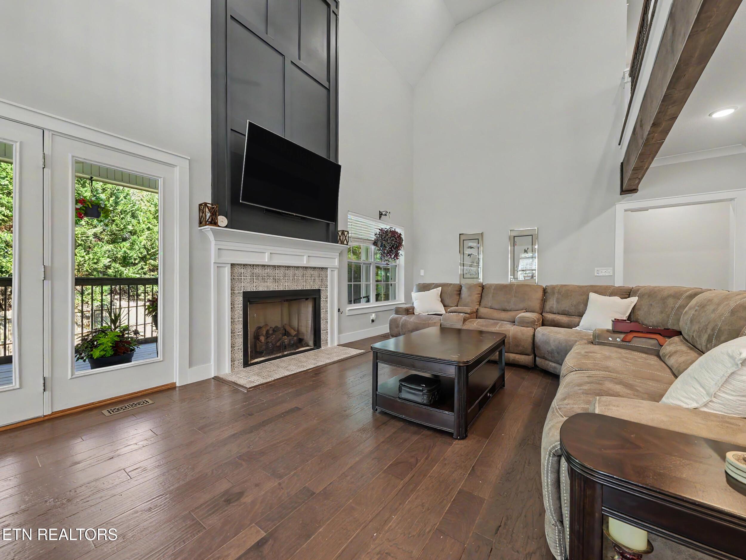 3806 Admirality Lane, Knoxville, TN - Fort Loudoun and Tellico Lake Real Estate - Image# 16