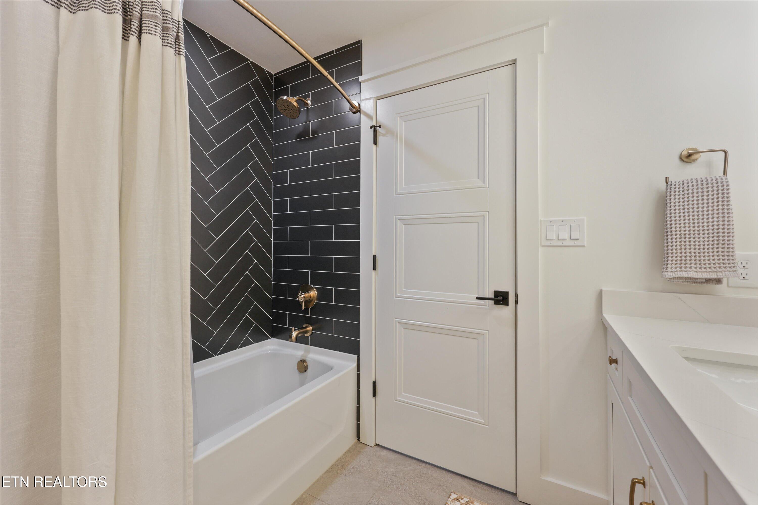 Fort Loudoun and Tellico Lake Real Estate - Image# 39