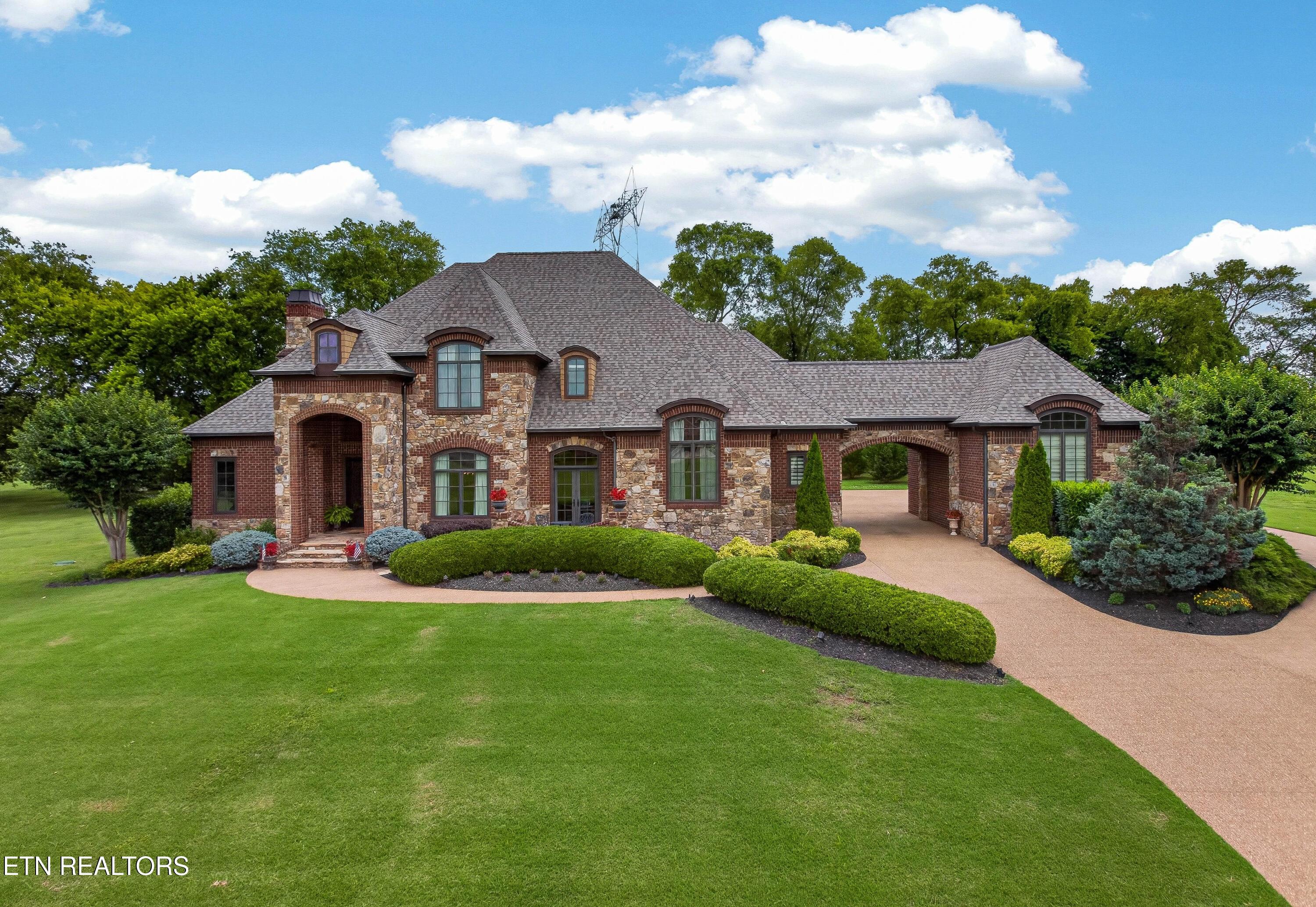3642 Edgewater Way, Louisville, TN