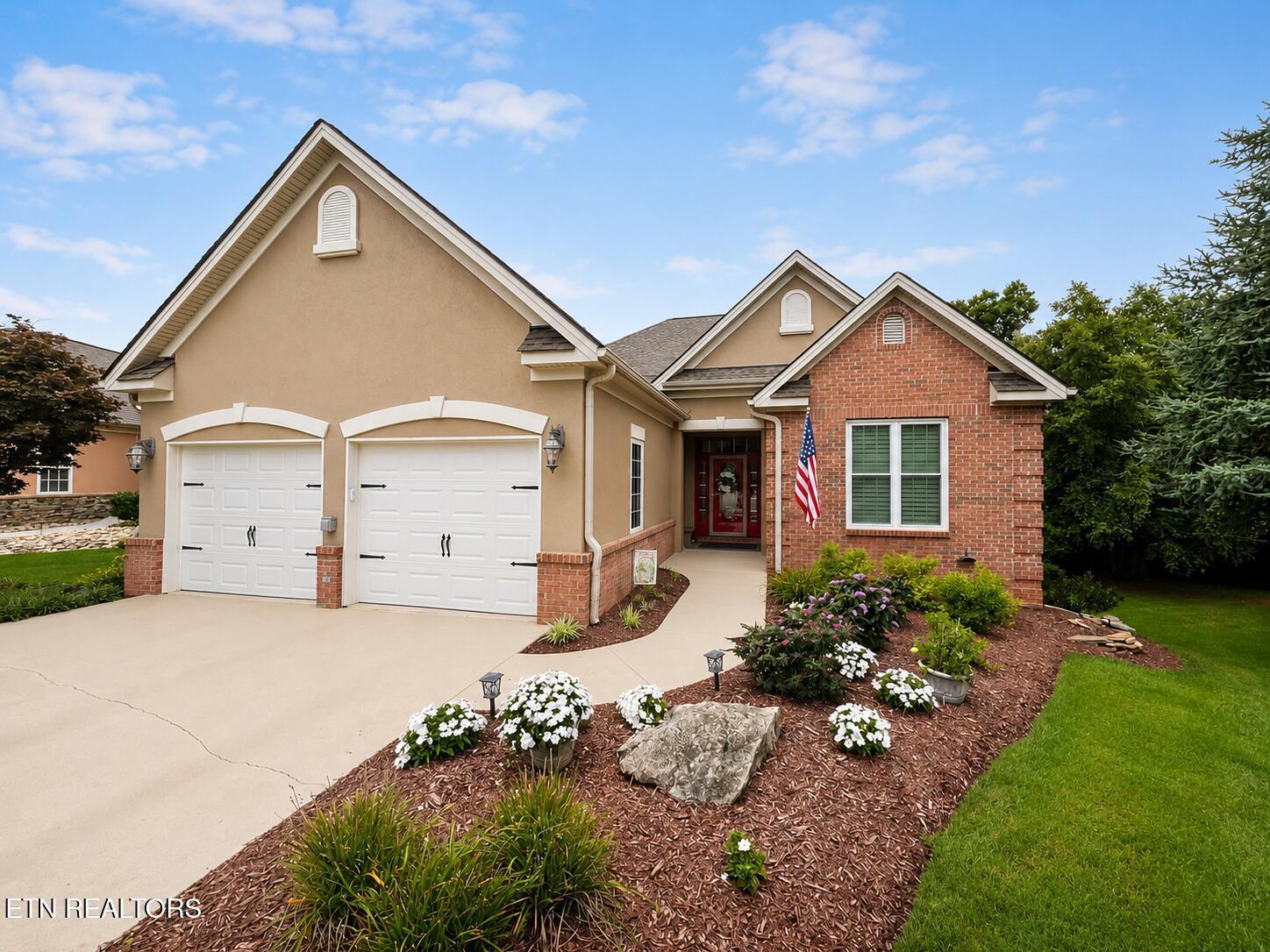 137 Heron Court, Vonore, TN - Fort Loudoun and Tellico Lake Real Estate - Image# 1