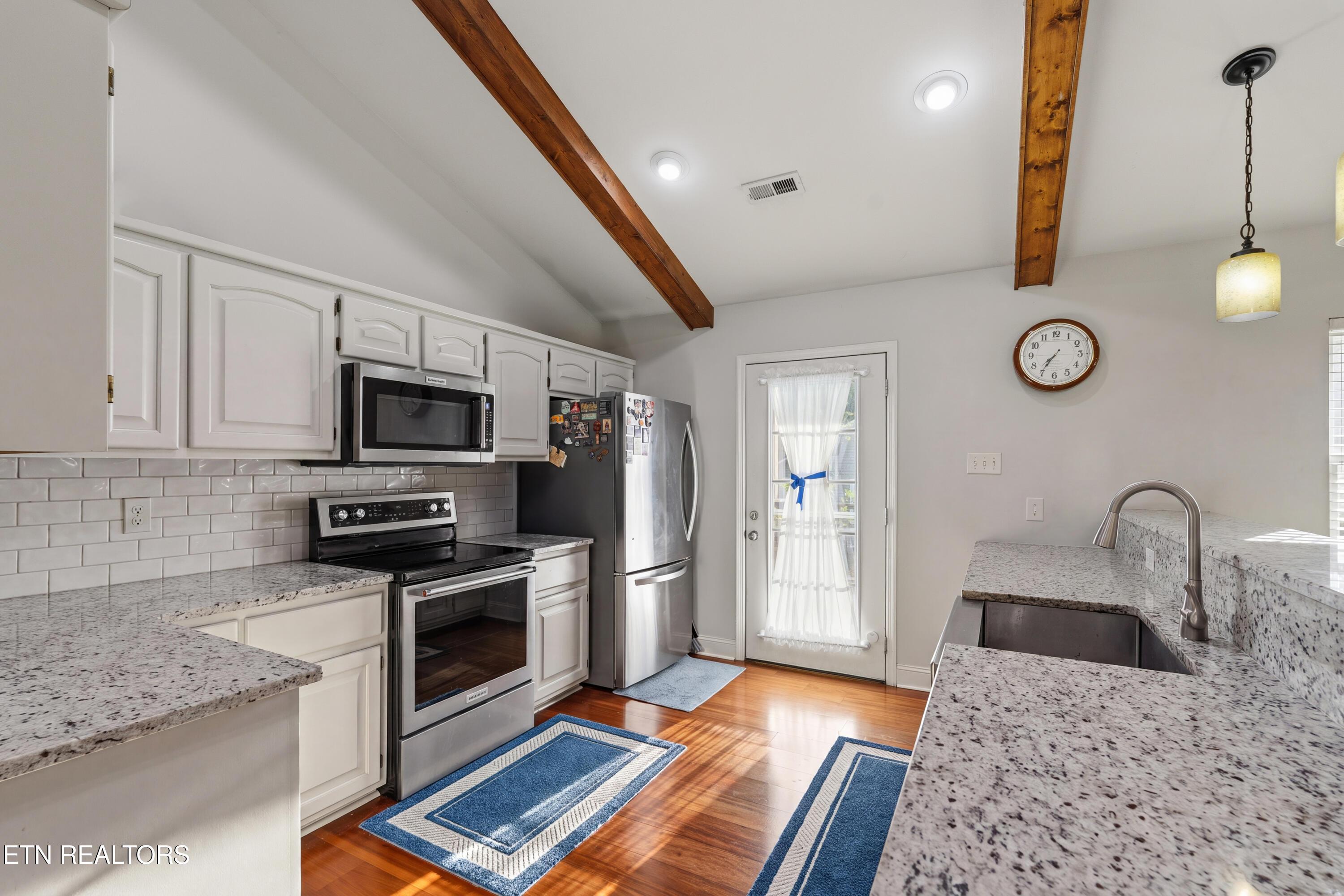 103 Warbler Court, Vonore, TN - Fort Loudoun and Tellico Lake Real Estate - Image# 13