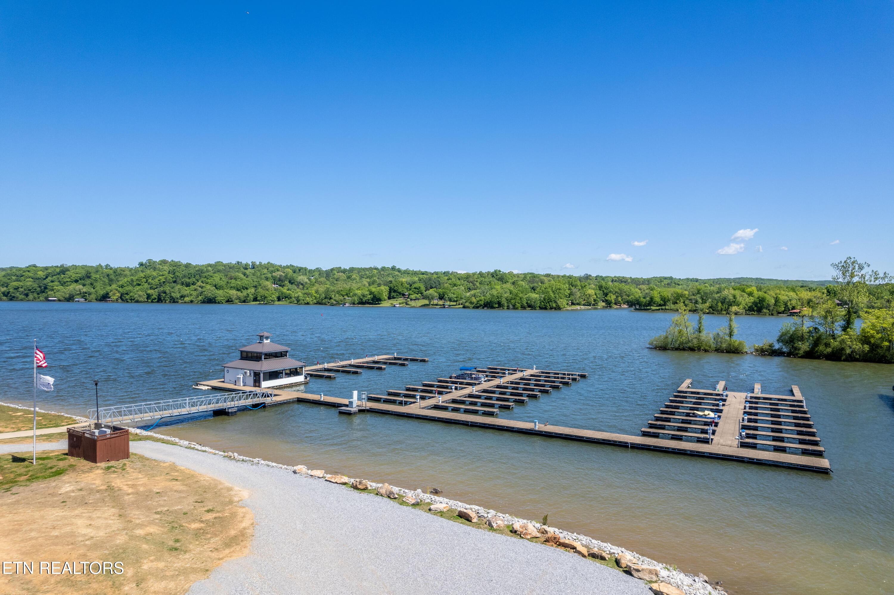 1462 Black Bear Circle, Loudon, TN - Fort Loudoun and Tellico Lake Real Estate - Image# 20