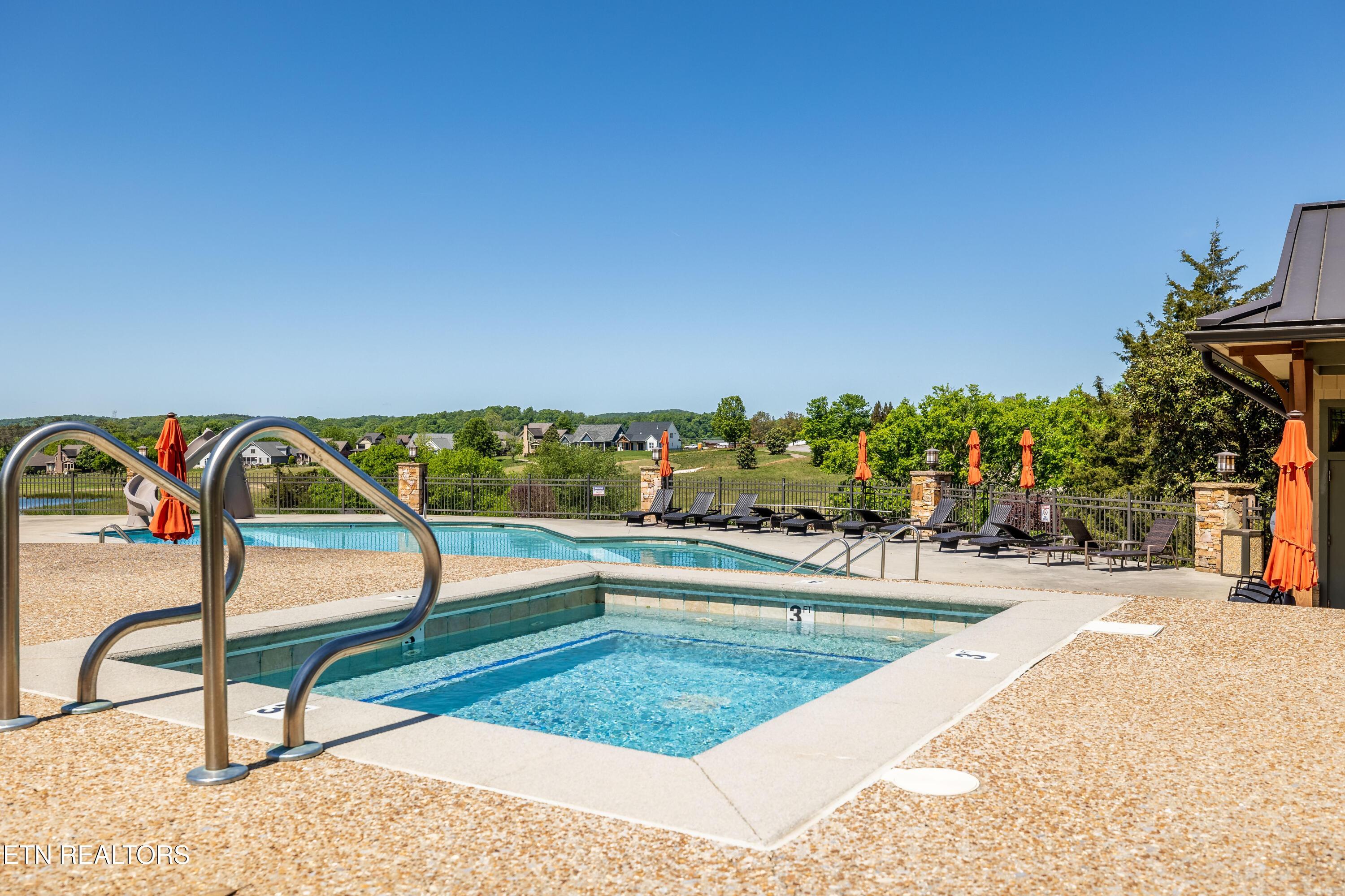 1462 Black Bear Circle, Loudon, TN - Fort Loudoun and Tellico Lake Real Estate - Image# 30