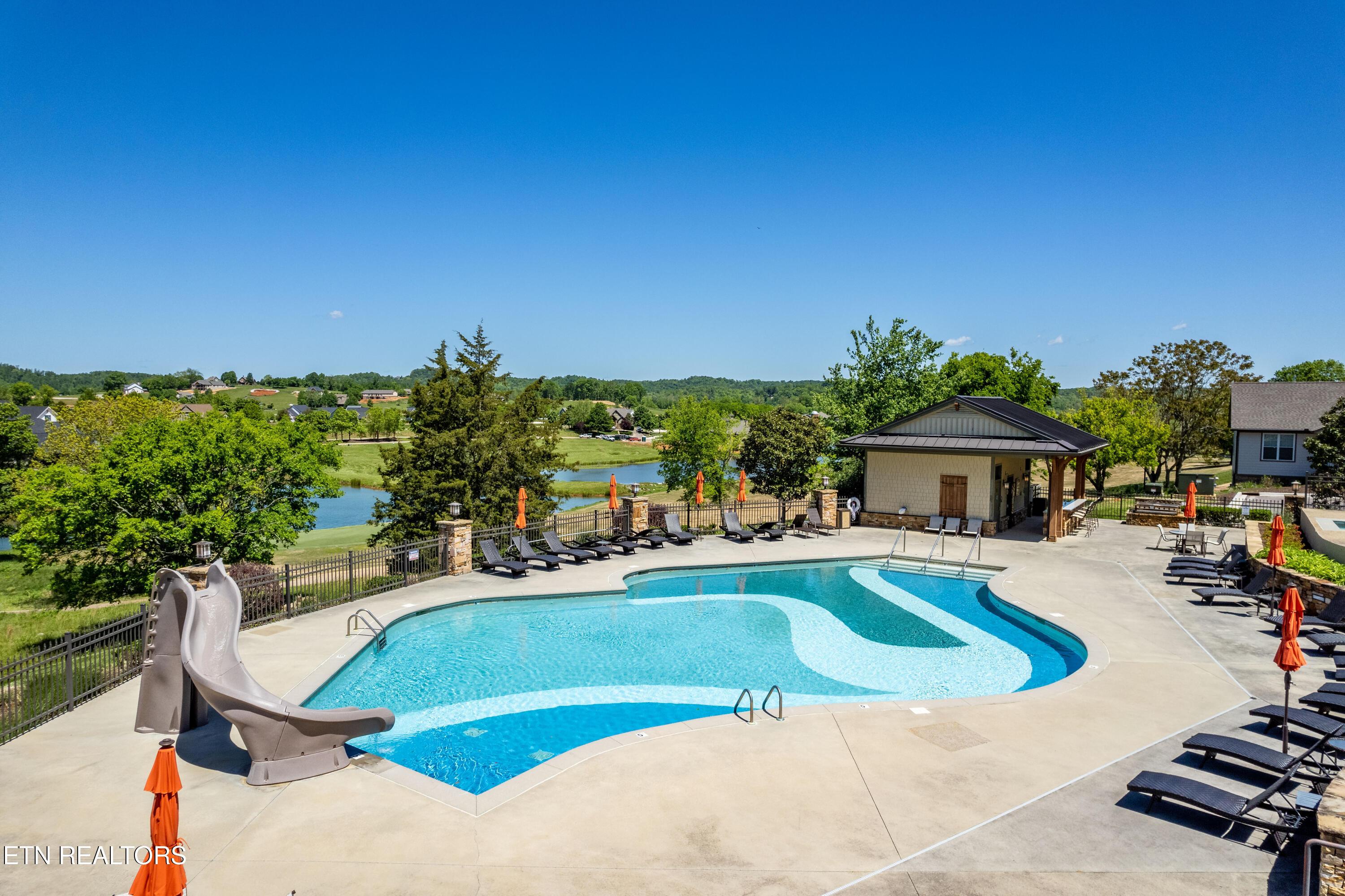 1462 Black Bear Circle, Loudon, TN - Fort Loudoun and Tellico Lake Real Estate - Image# 34