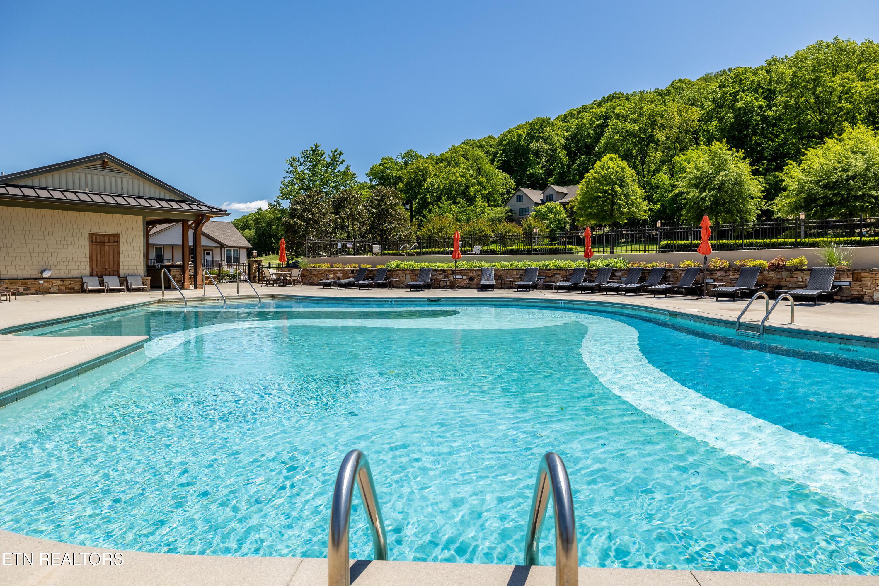 1462 Black Bear Circle, Loudon, TN - Fort Loudoun and Tellico Lake Real Estate - Image# 42