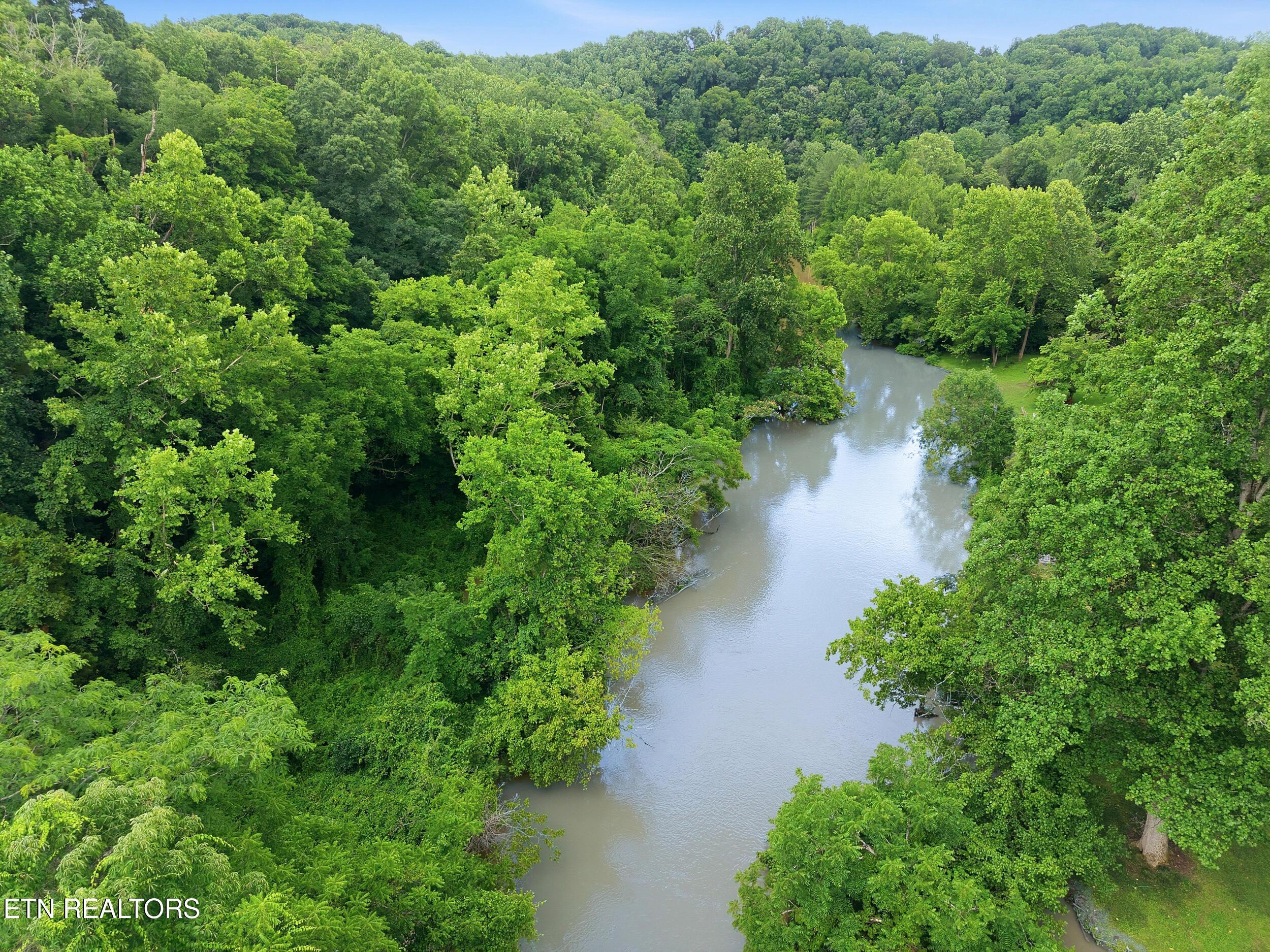 2777 Swanson Lane, Knoxville, TN - Fort Loudoun and Tellico Lake Real Estate - Image# 16