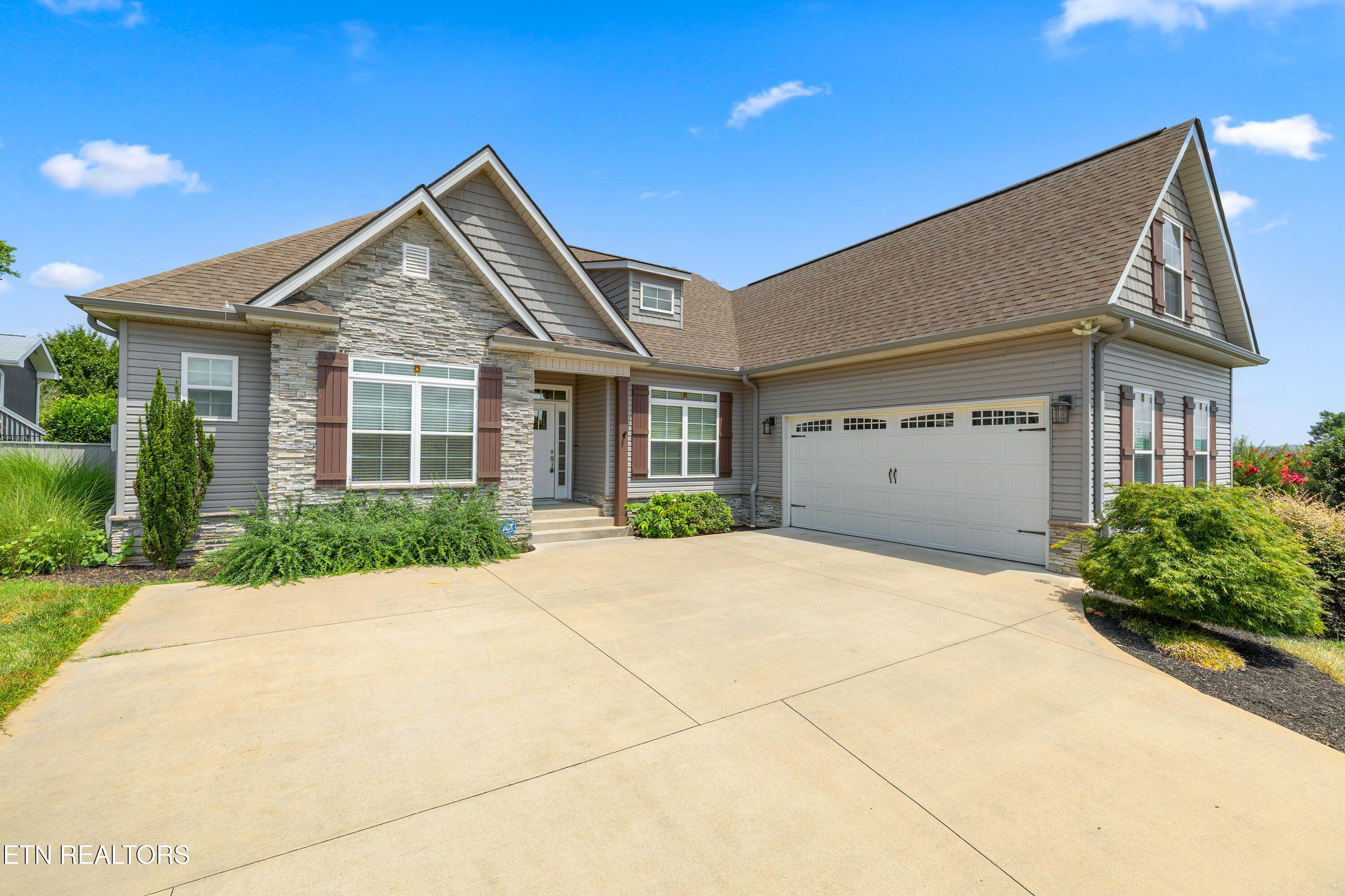 406 Keota Lane, Loudon, TN - Fort Loudoun and Tellico Lake Real Estate - Image# 2