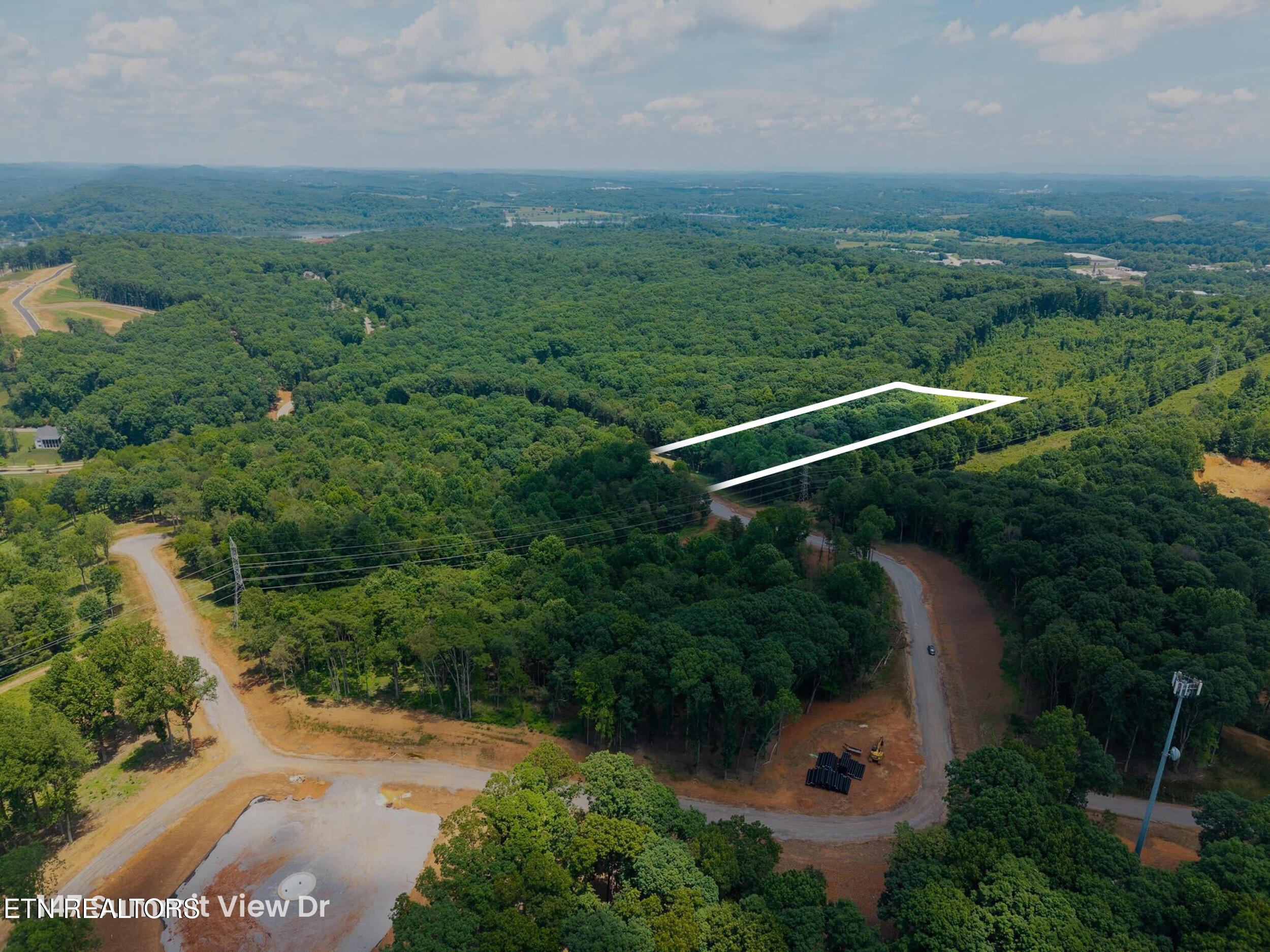 147 Summit View Drive, Loudon, TN - Fort Loudoun and Tellico Lake Real Estate - Image# 8