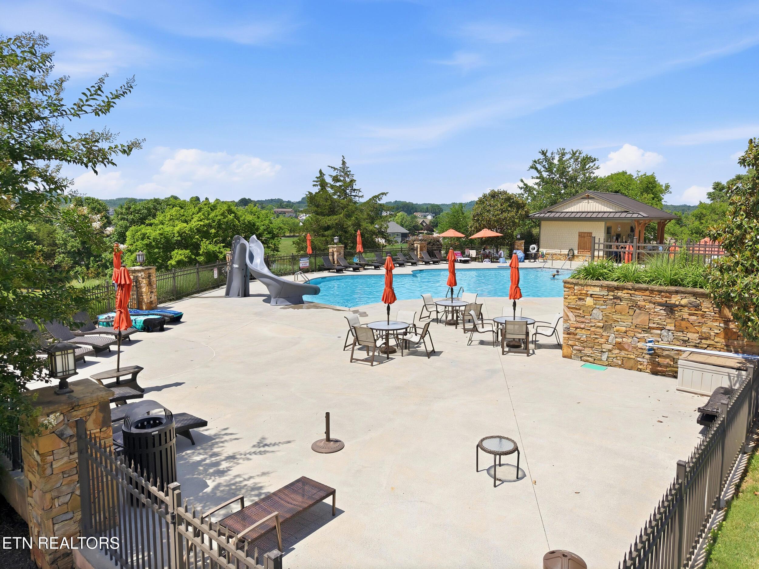 147 Summit View Drive, Loudon, TN - Fort Loudoun and Tellico Lake Real Estate - Image# 24