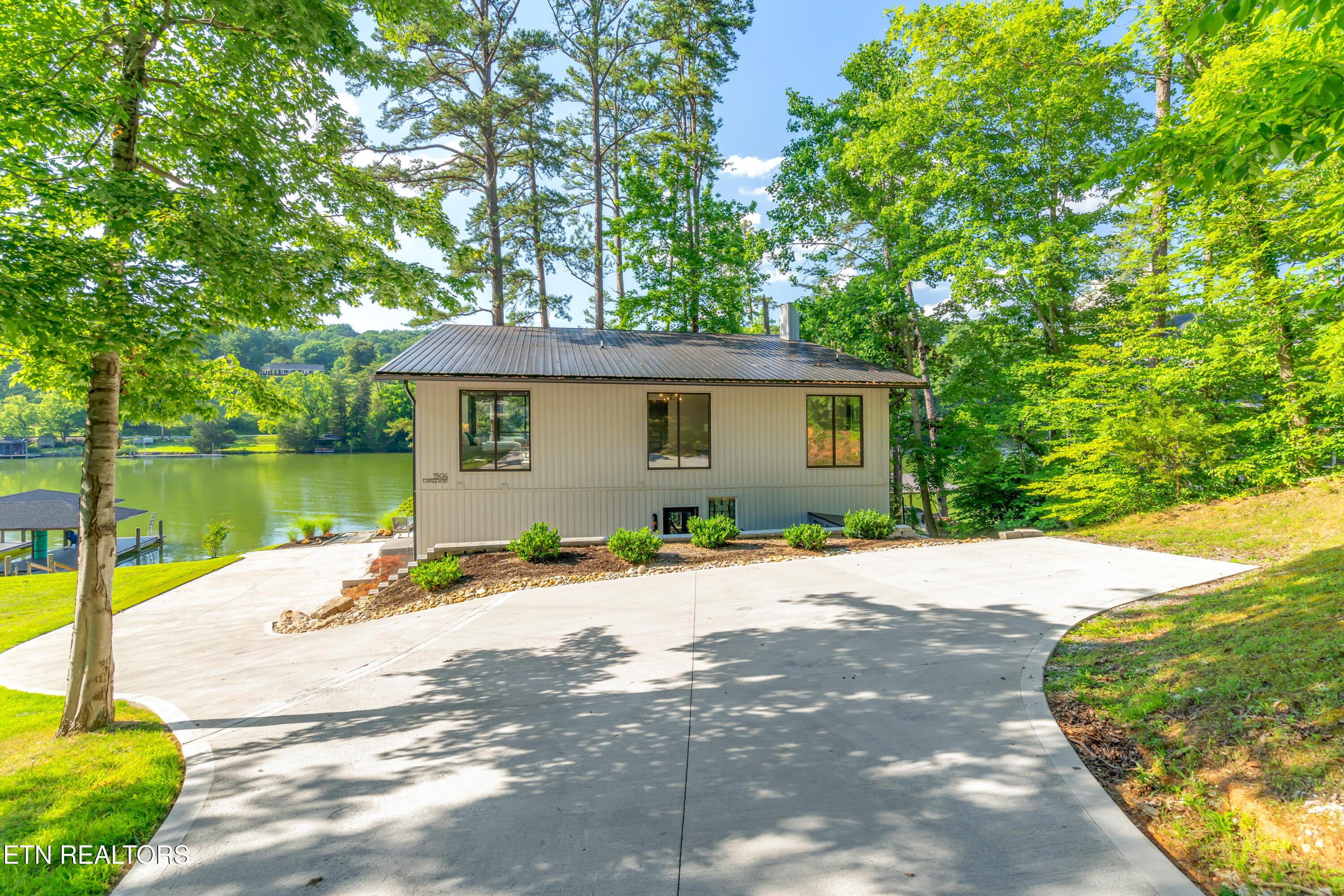 3594 Lakeland Drive, Lenoir City, TN - Fort Loudoun and Tellico Lake Real Estate - Image# 3