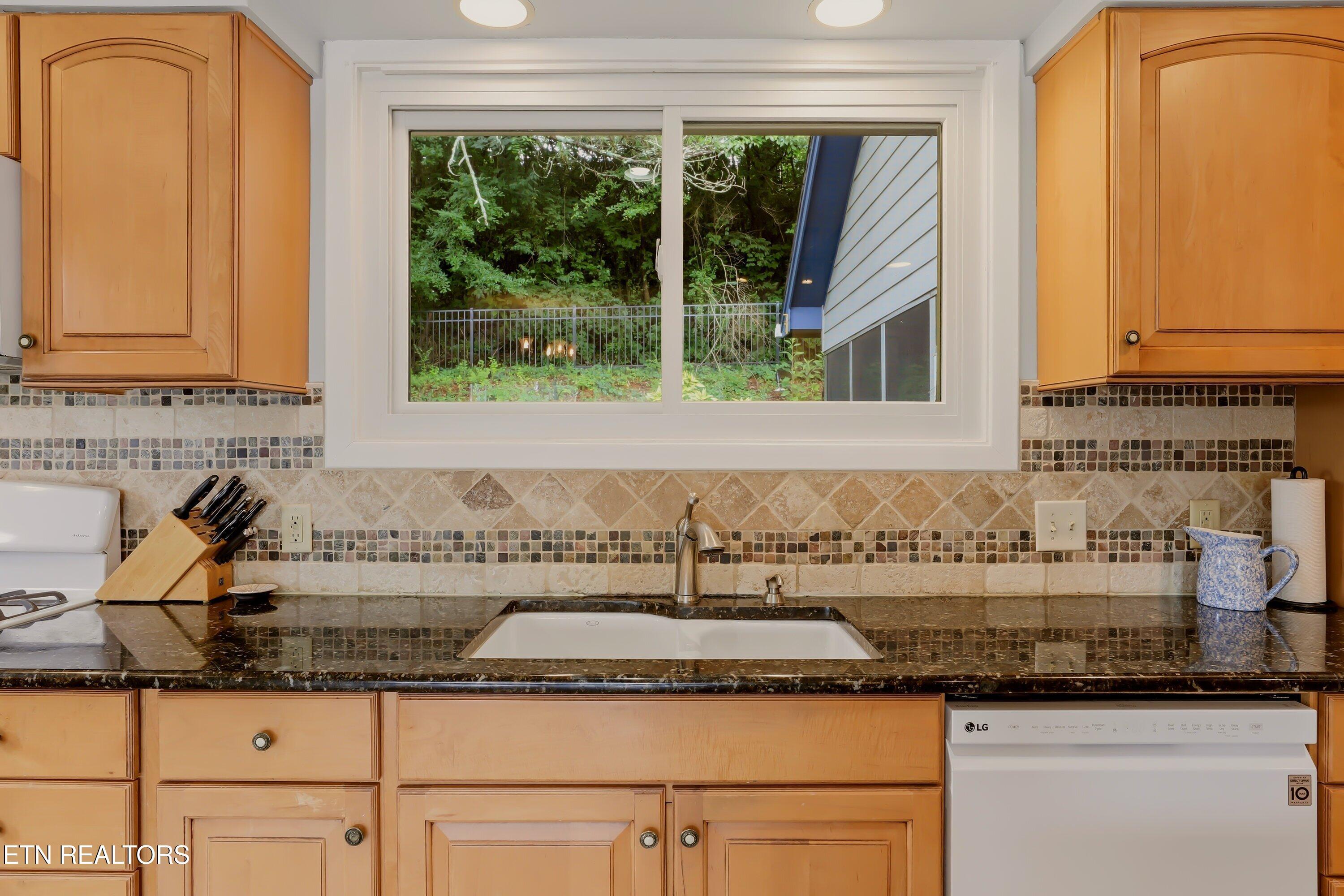 3617 Blow Drive, Knoxville, TN - Fort Loudoun and Tellico Lake Real Estate - Image# 14