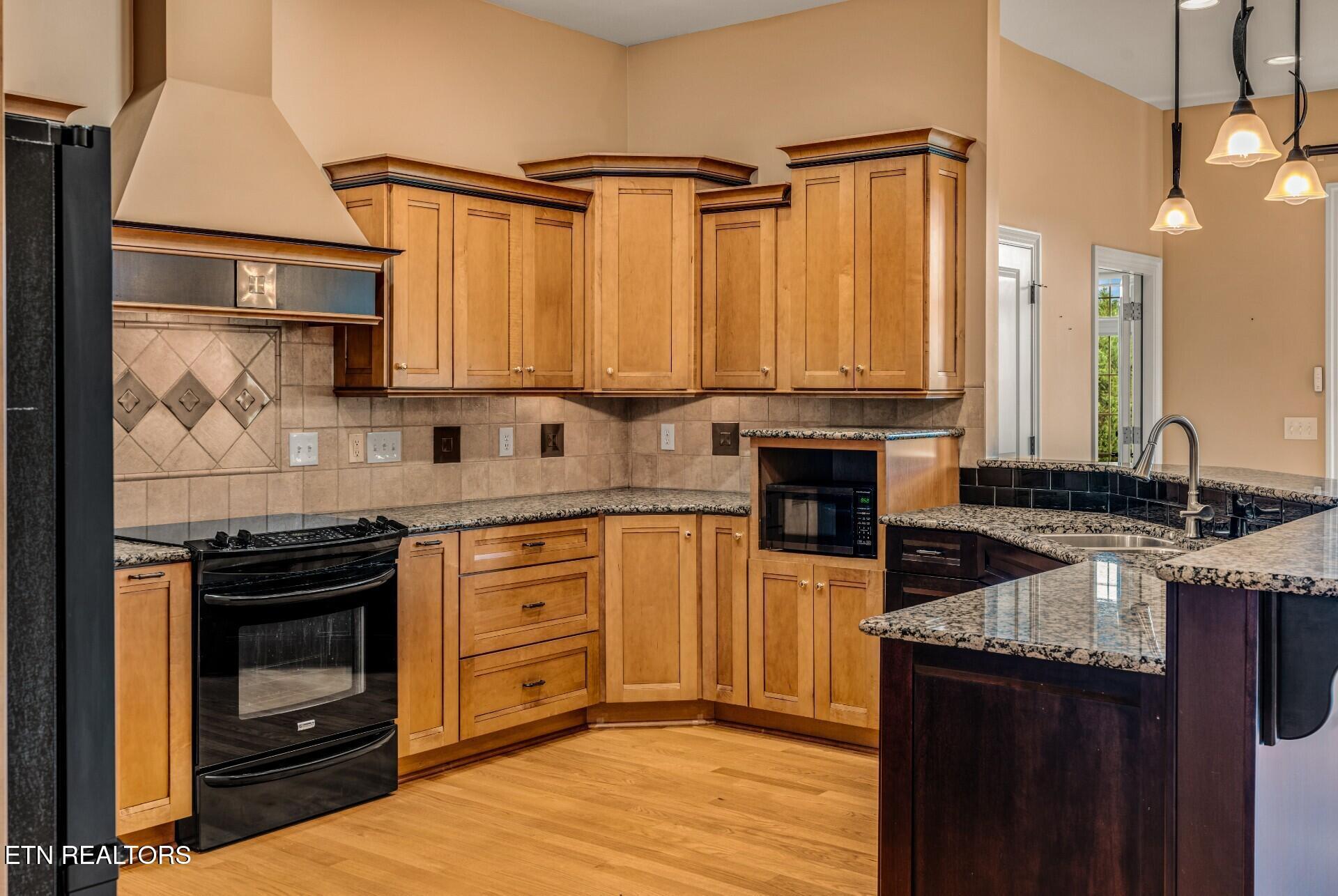 123 Eladi Tr, Vonore, TN - Fort Loudoun and Tellico Lake Real Estate - Image# 12
