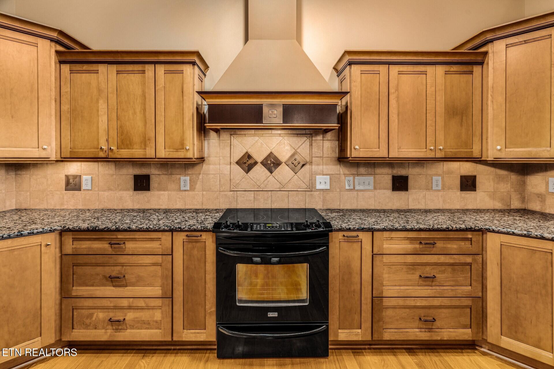 123 Eladi Tr, Vonore, TN - Fort Loudoun and Tellico Lake Real Estate - Image# 14