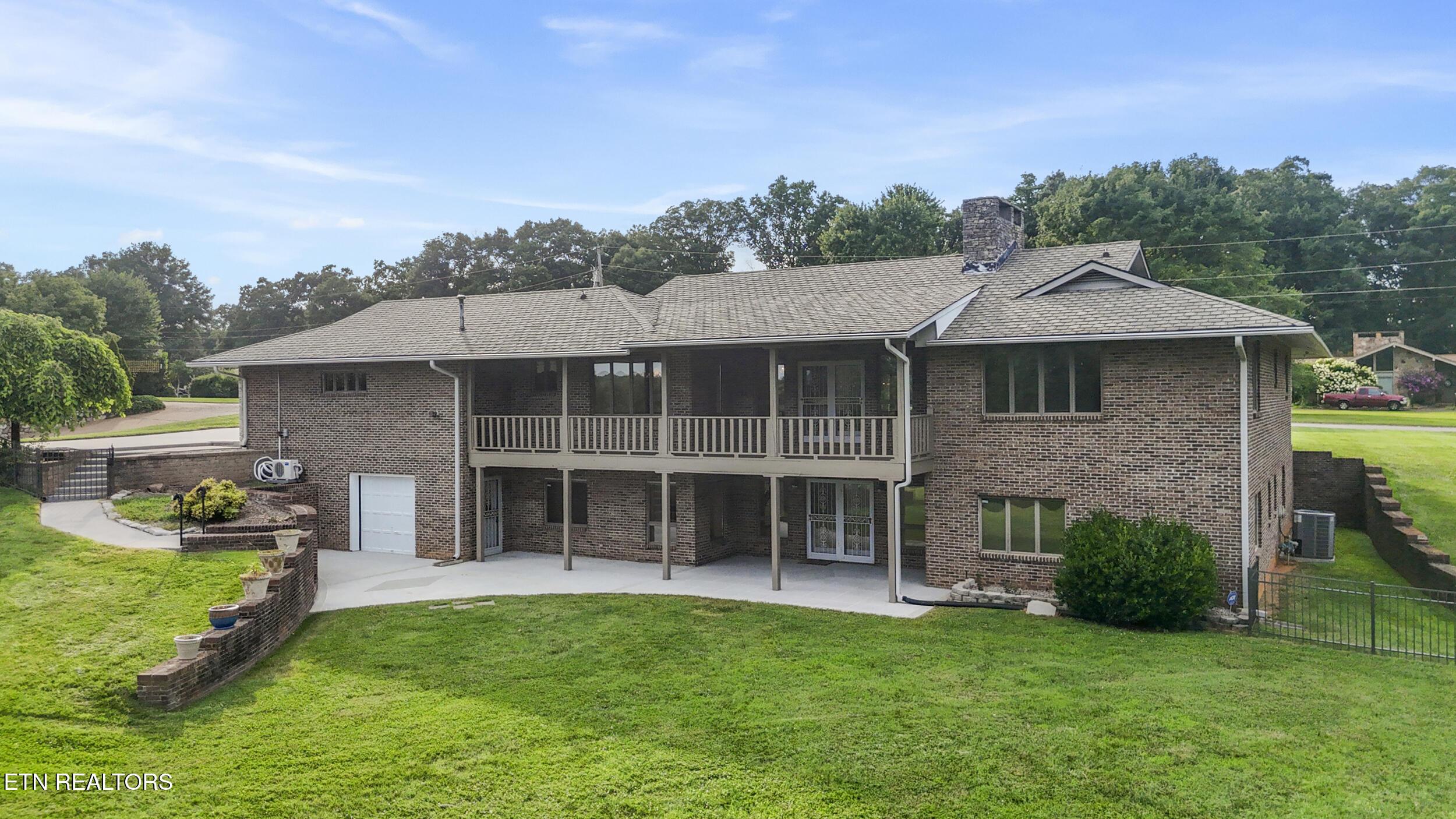 10024 Casa Real Cove, Knoxville, TN - Fort Loudoun and Tellico Lake Real Estate - Image# 4