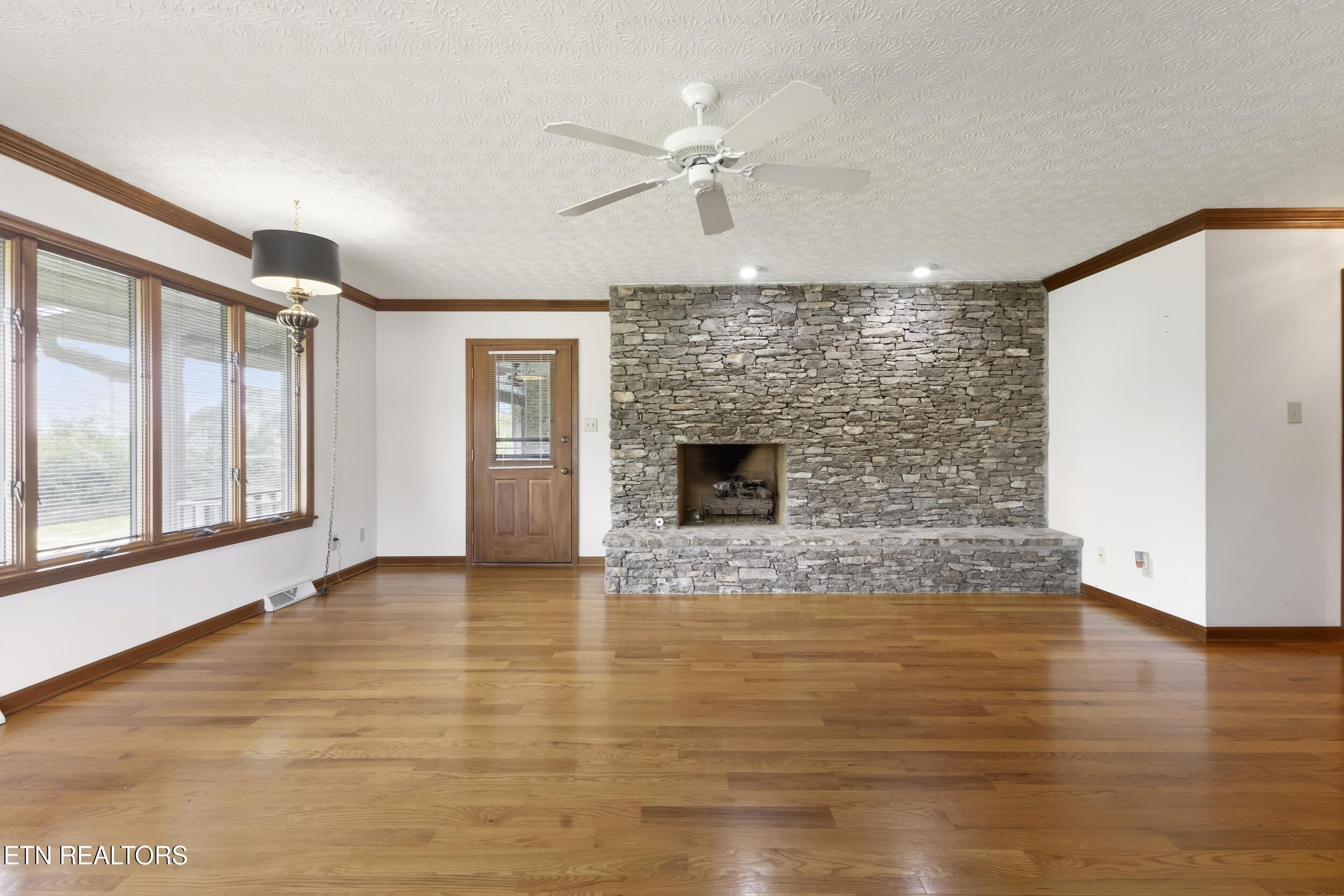 10024 Casa Real Cove, Knoxville, TN - Fort Loudoun and Tellico Lake Real Estate - Image# 24