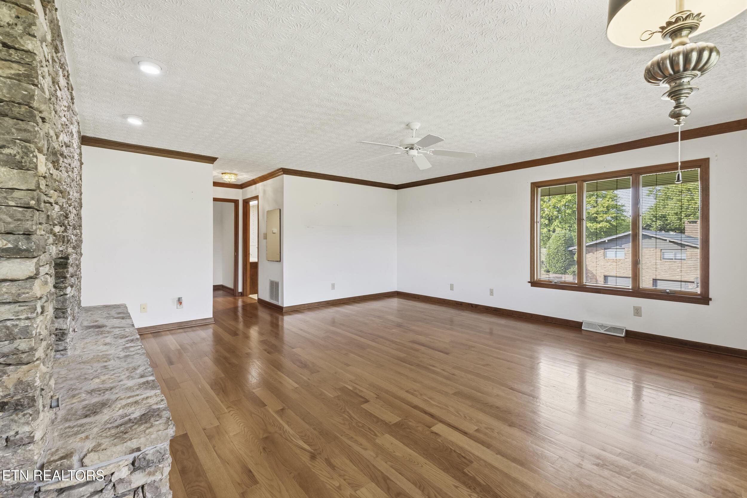 10024 Casa Real Cove, Knoxville, TN - Fort Loudoun and Tellico Lake Real Estate - Image# 26