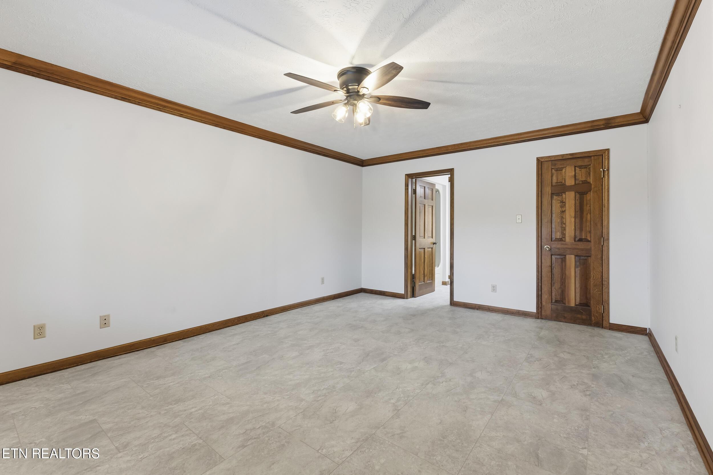 10024 Casa Real Cove, Knoxville, TN - Fort Loudoun and Tellico Lake Real Estate - Image# 40