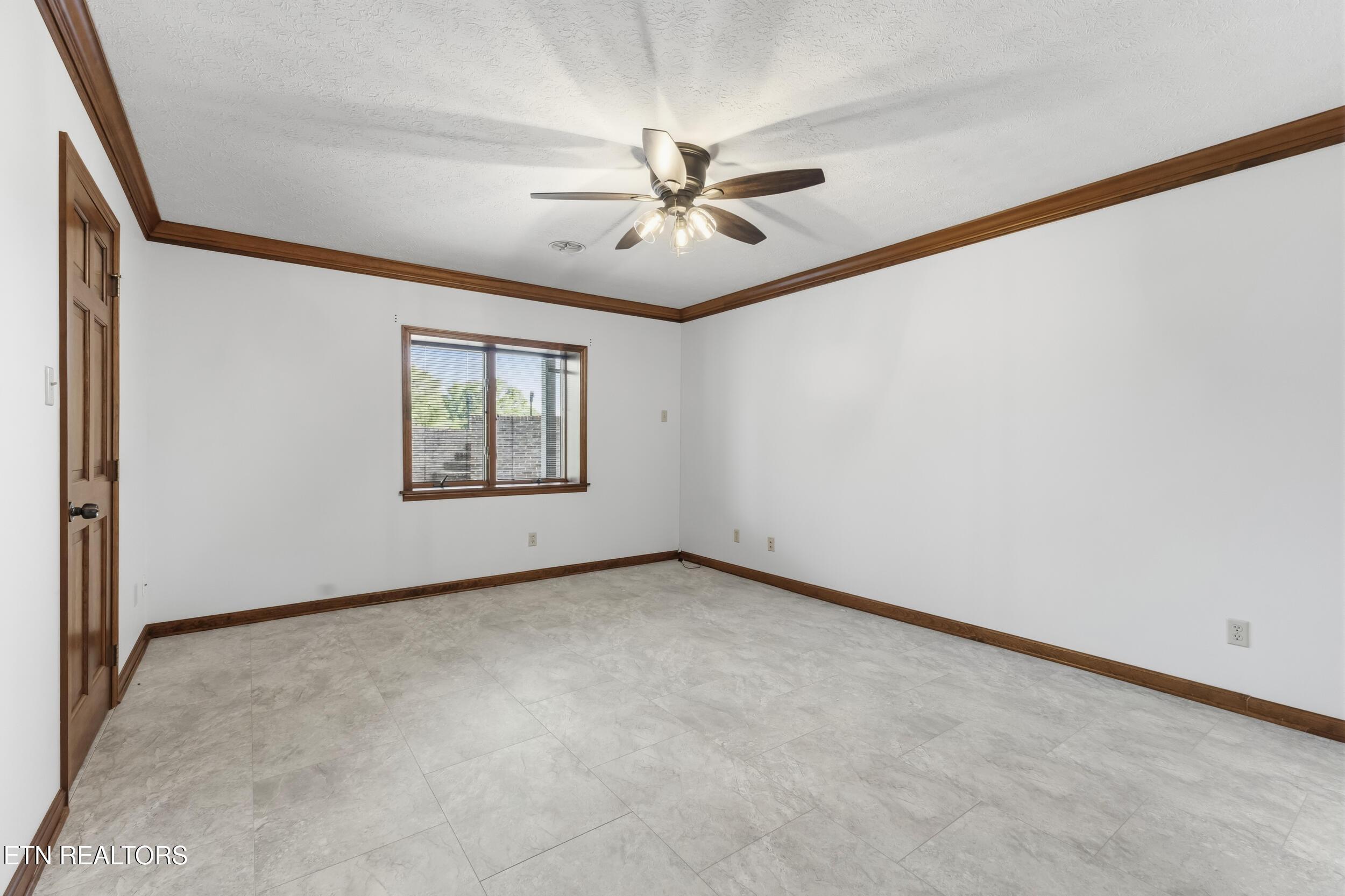 10024 Casa Real Cove, Knoxville, TN - Fort Loudoun and Tellico Lake Real Estate - Image# 41